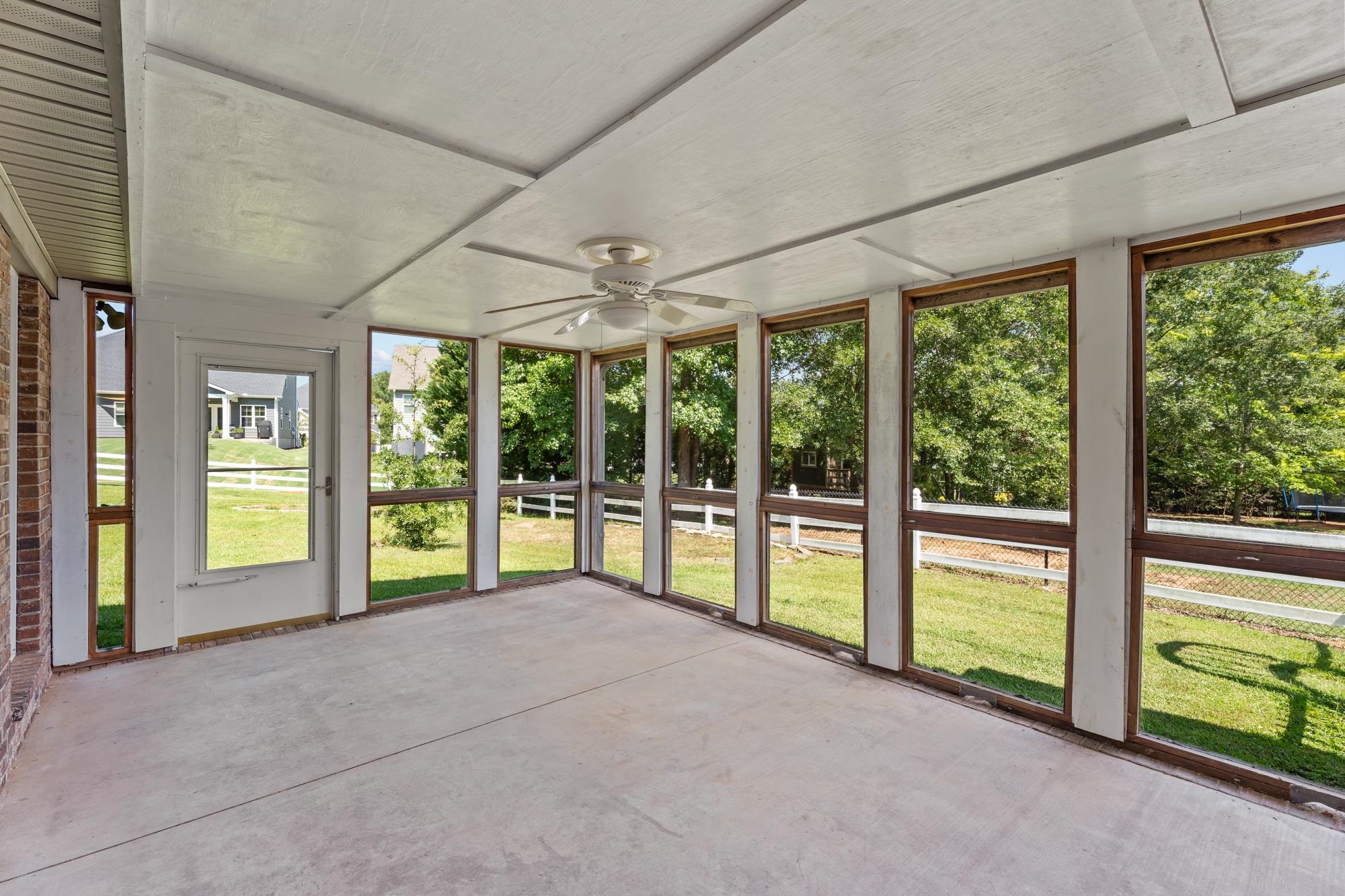168 S Lake Emory Drive Property Photo 19