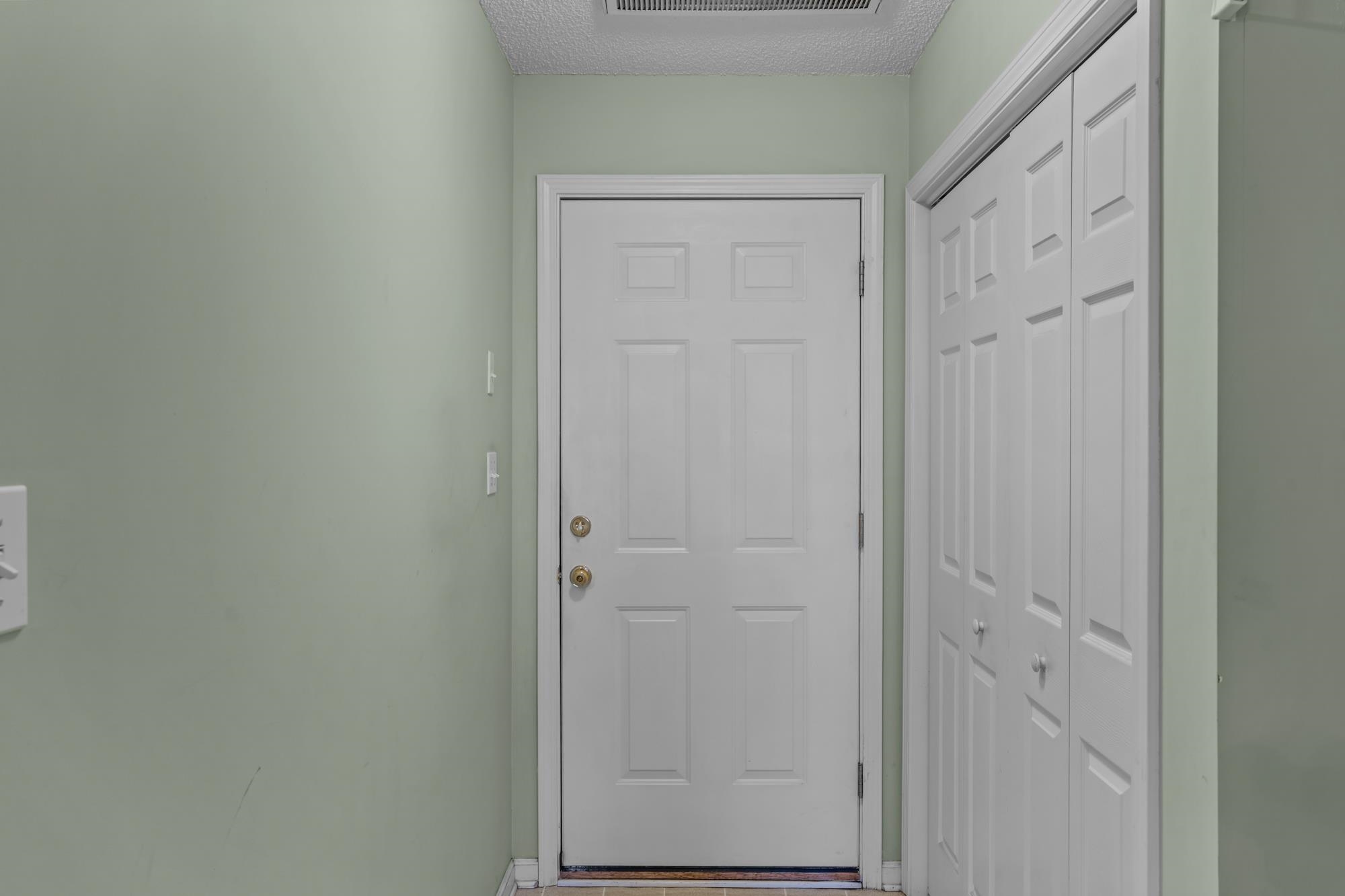 168 S Lake Emory Drive Property Photo 32