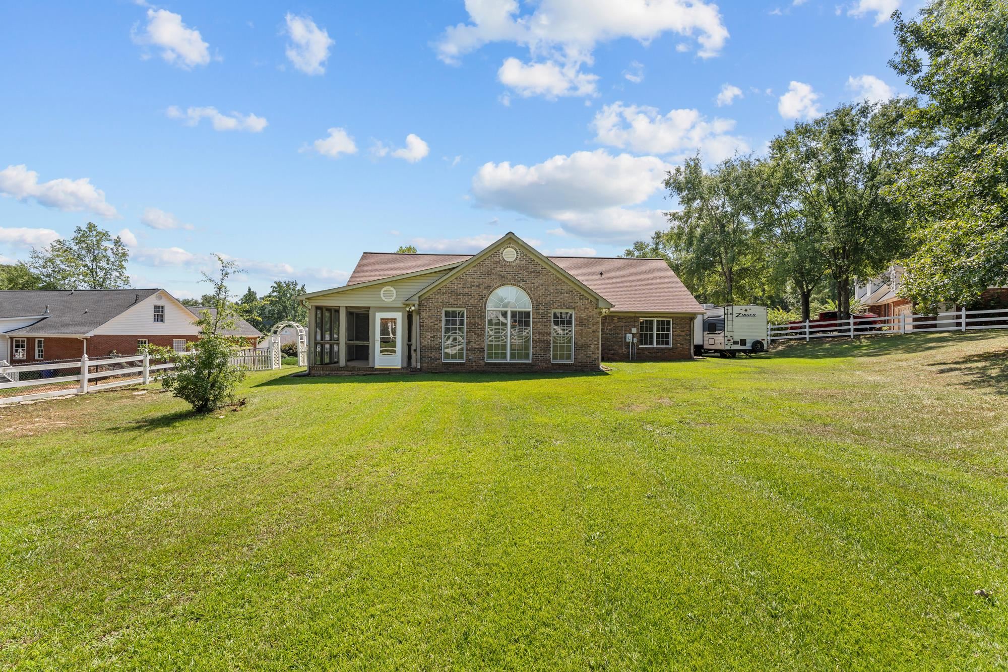 168 S Lake Emory Drive Property Photo 36