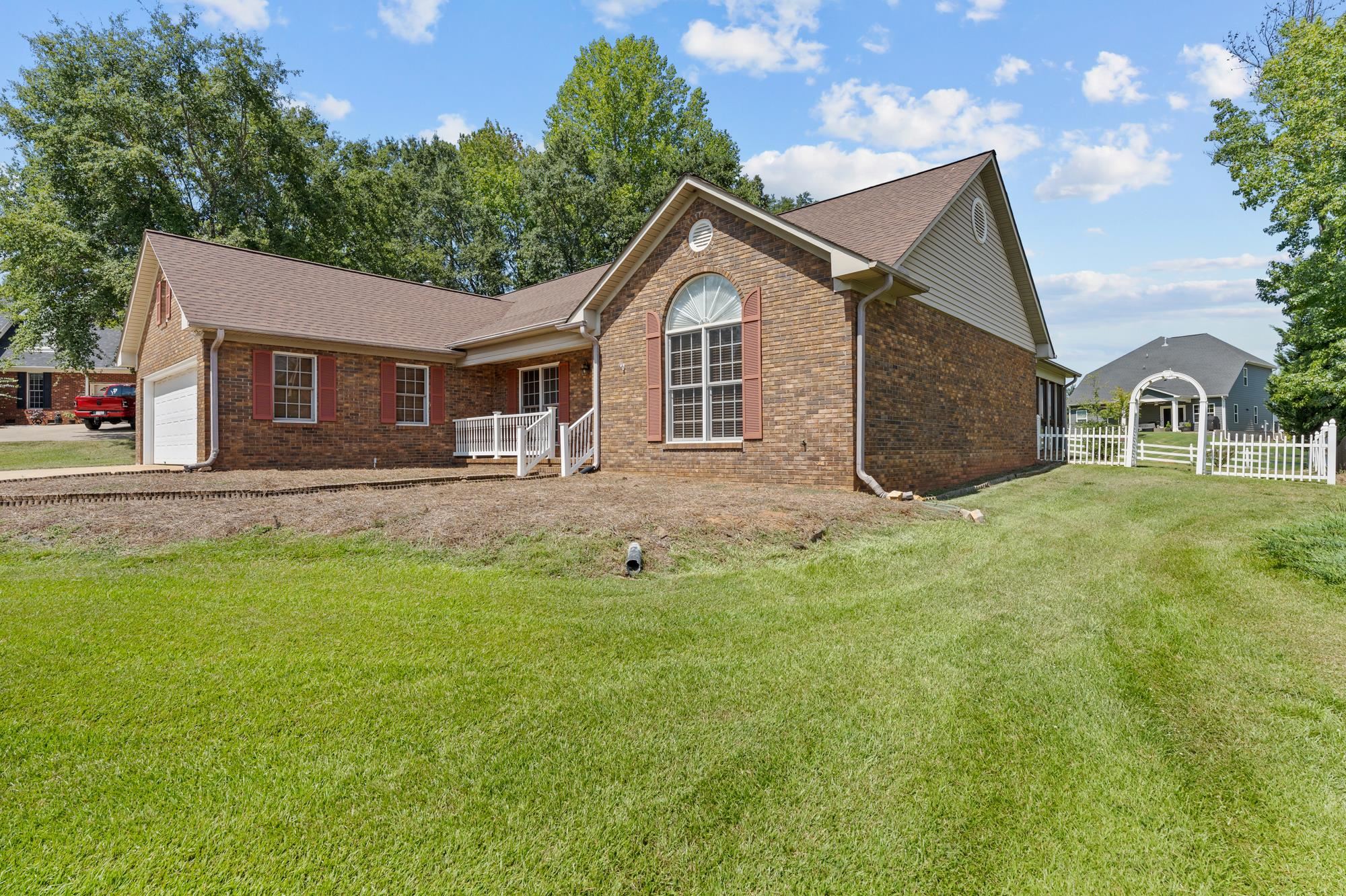 168 S Lake Emory Drive Property Photo 38
