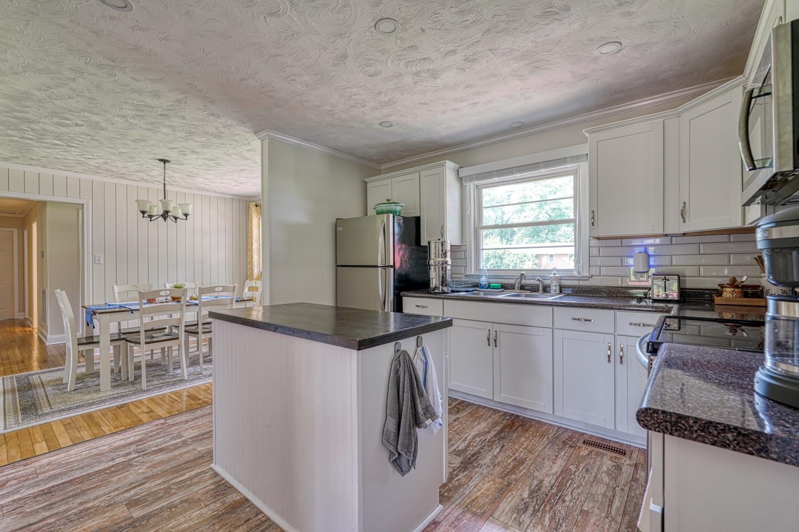 105 Guilford Place Property Photo 10