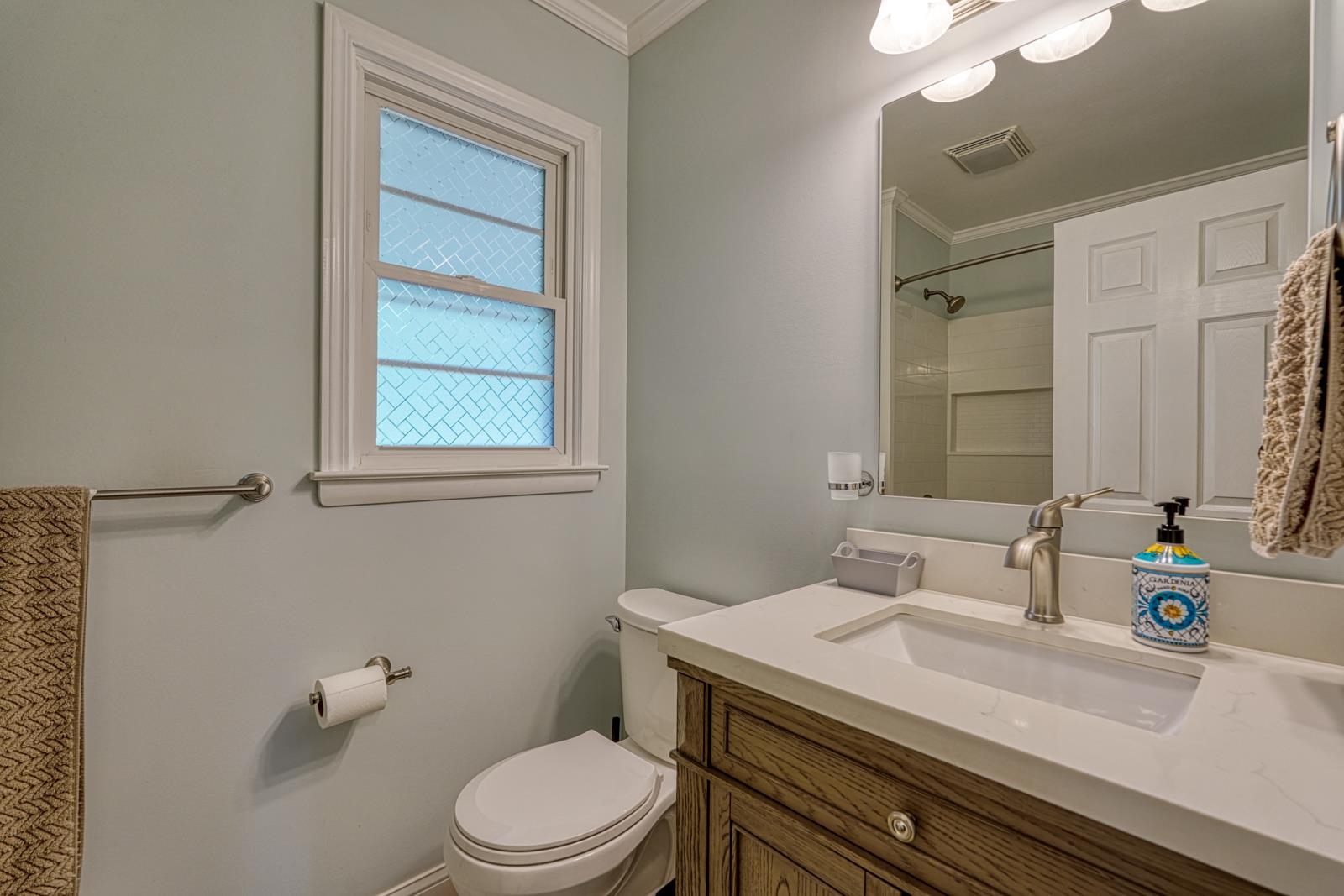 105 Guilford Place Property Photo 13
