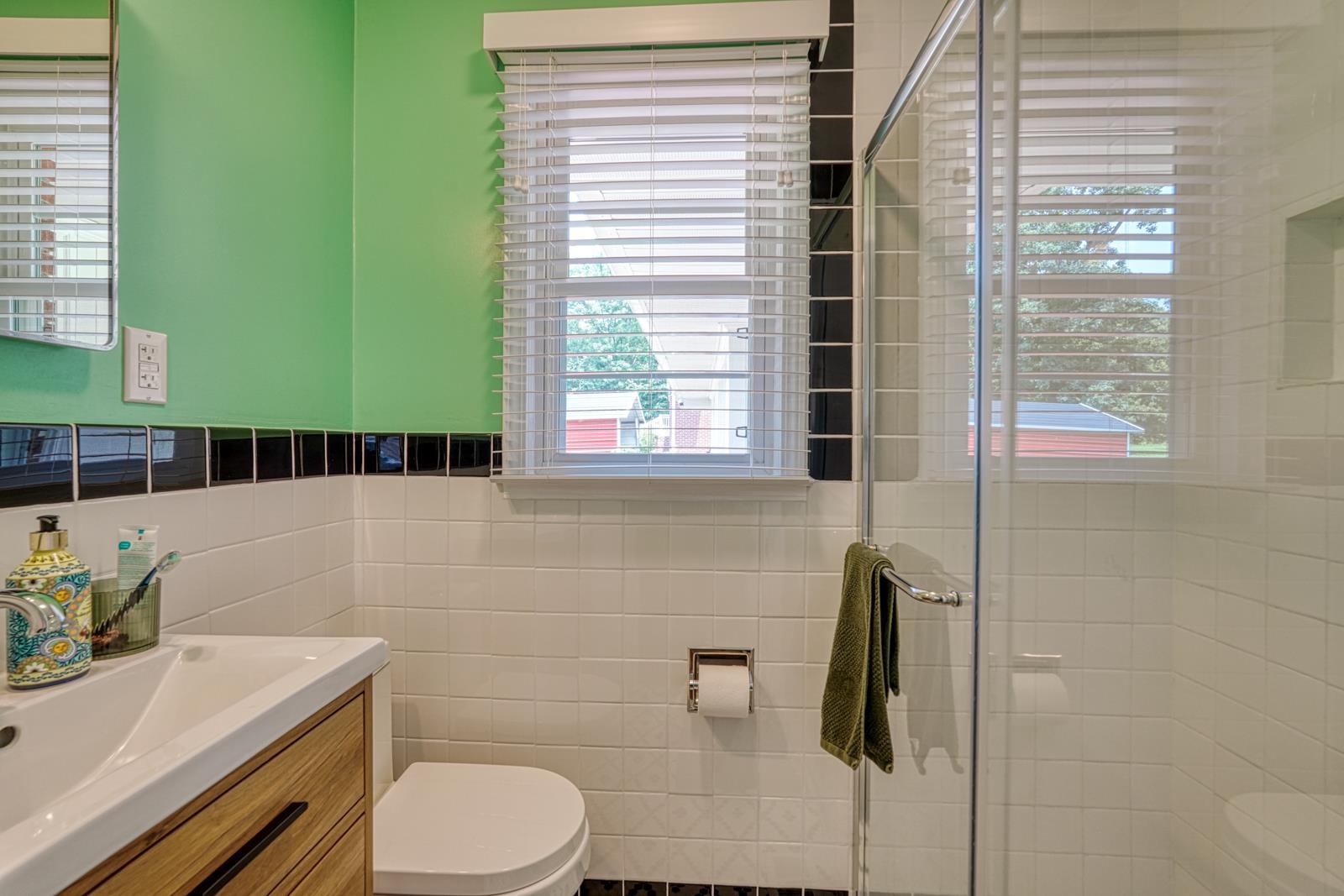 105 Guilford Place Property Photo 16