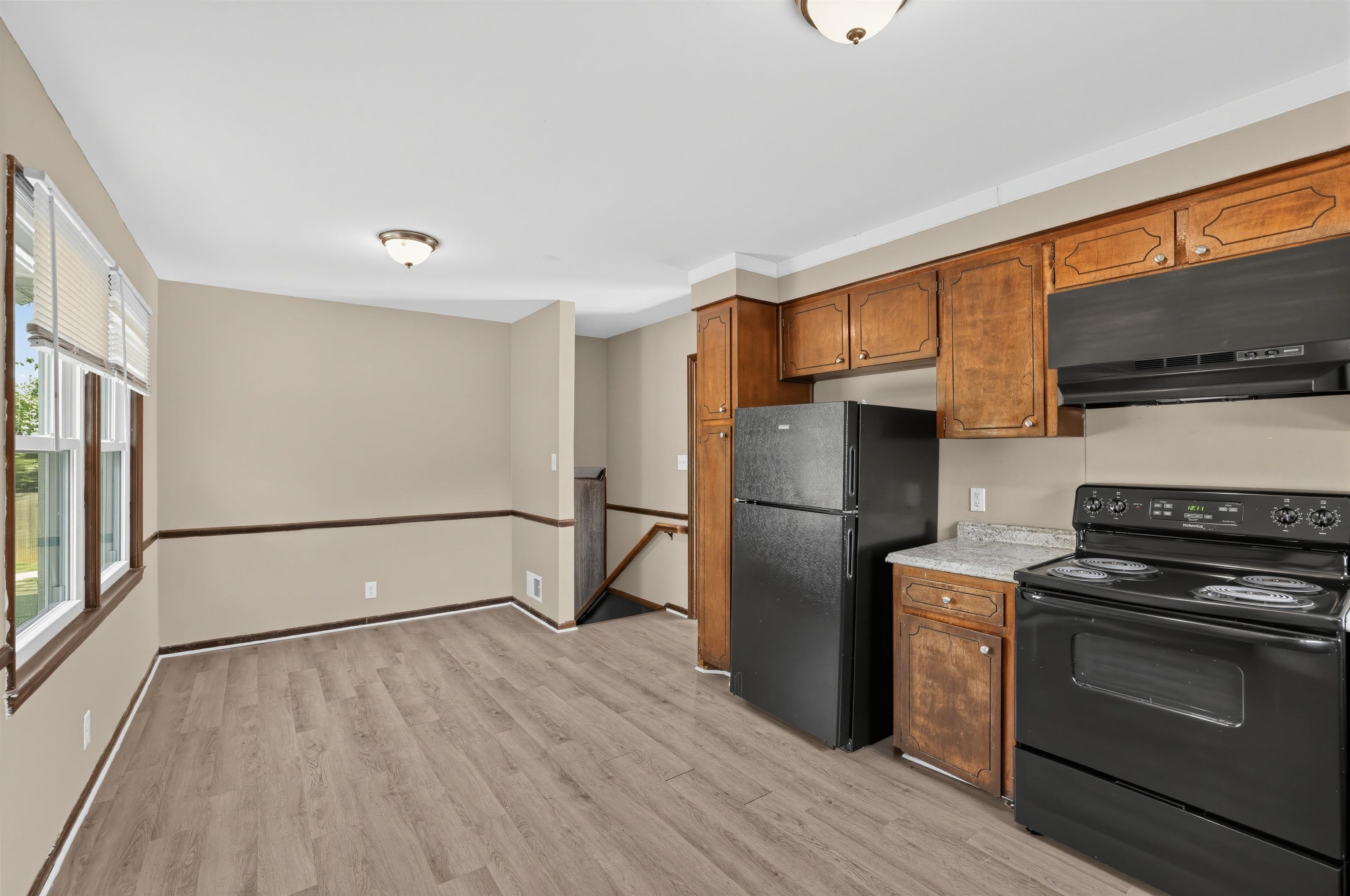 610 Camelot Drive Property Photo 18