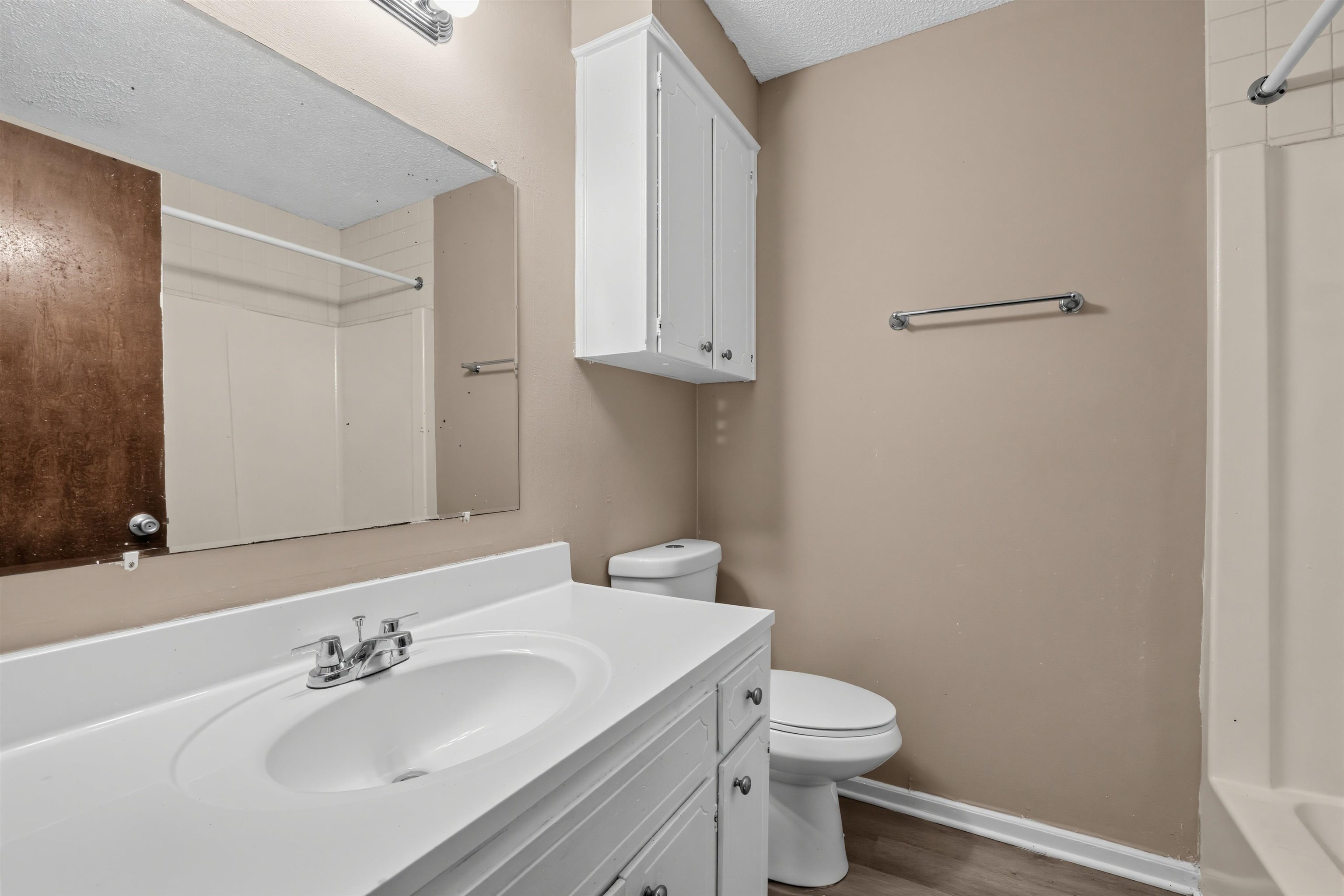610 Camelot Drive Property Photo 31