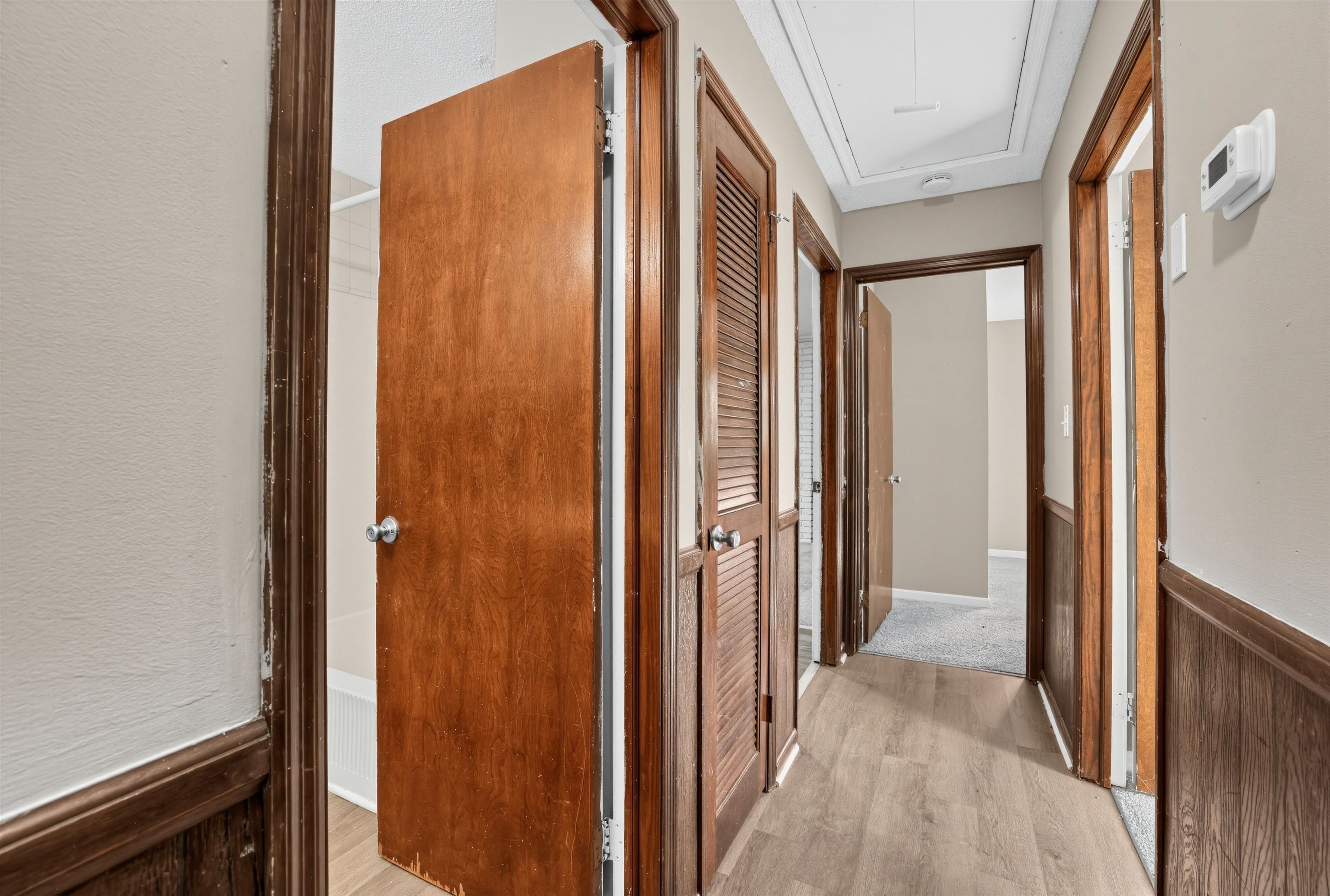 610 Camelot Drive Property Photo 33