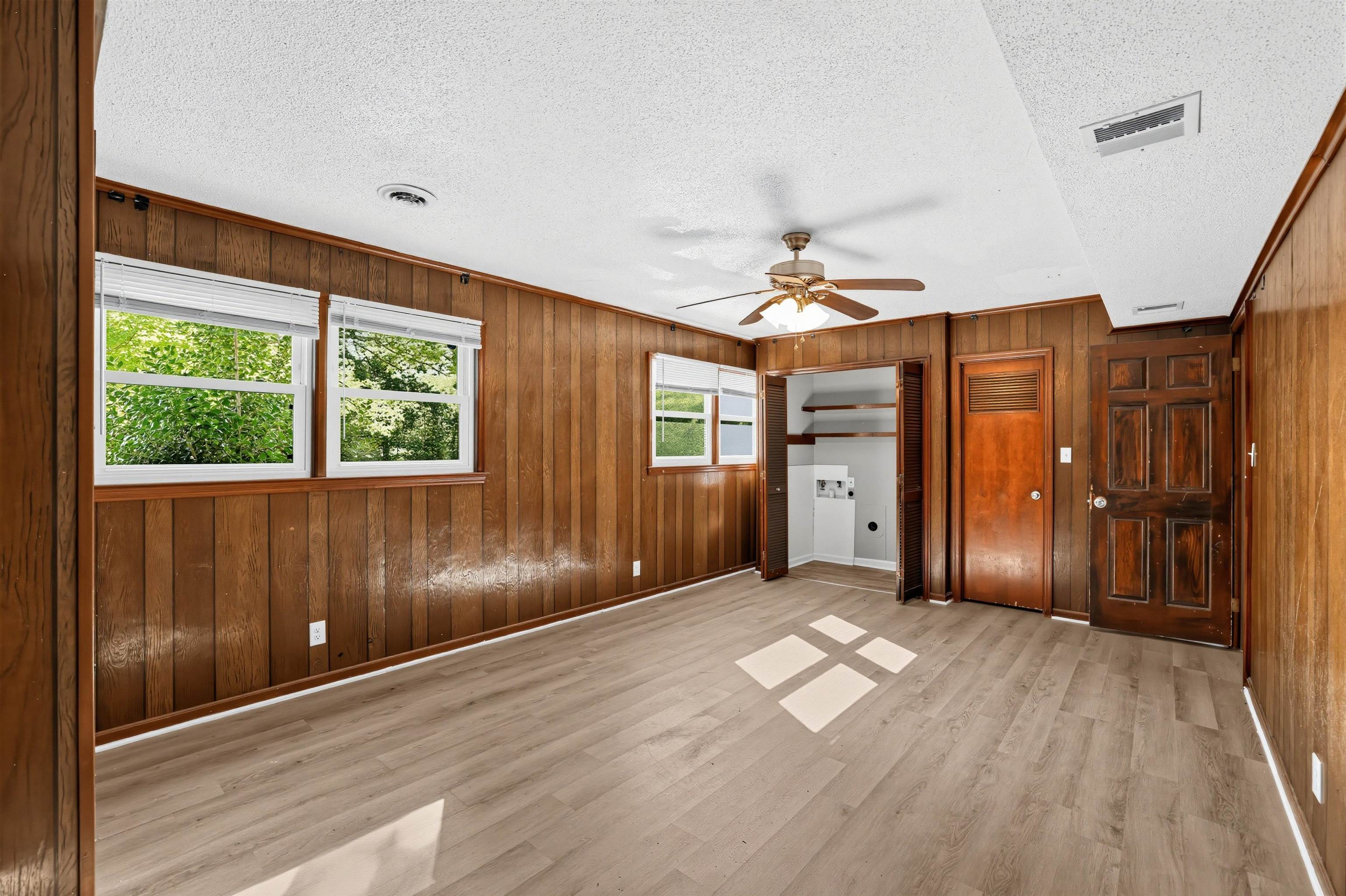 610 Camelot Drive Property Photo 37