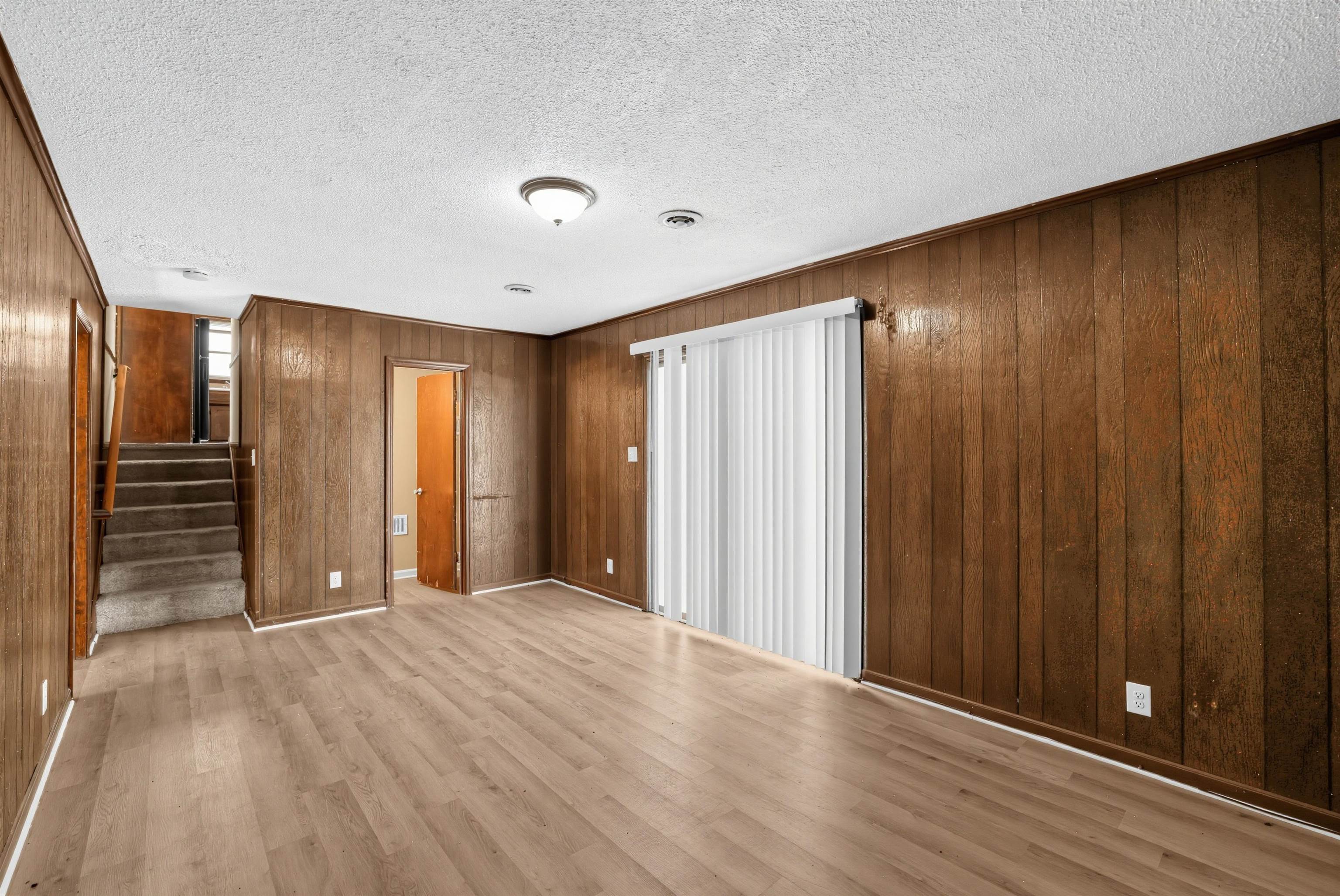 610 Camelot Drive Property Photo 39