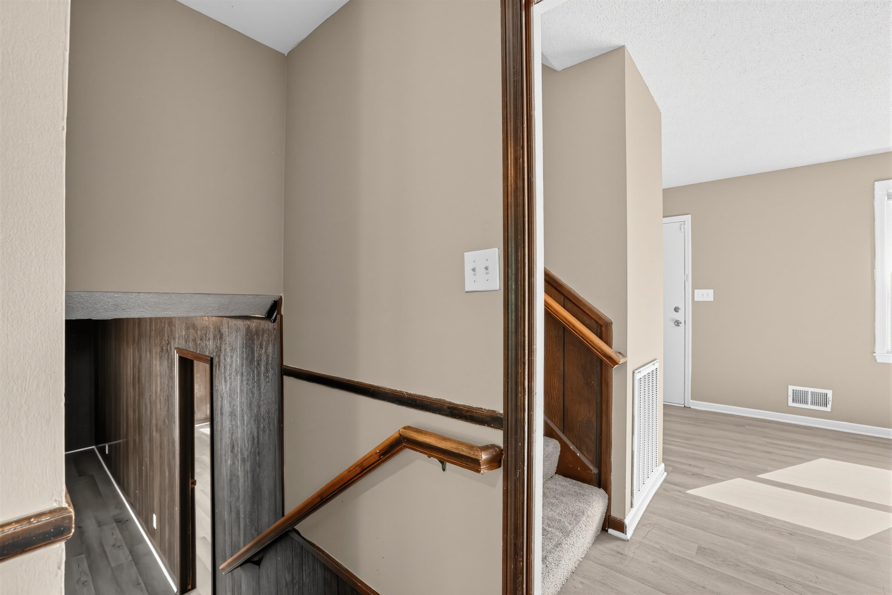610 Camelot Drive Property Photo 43