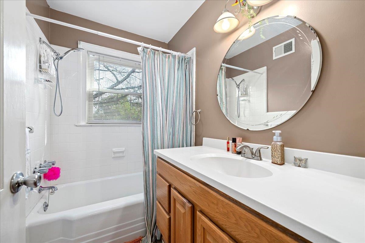 238 California Avenue Property Photo 25