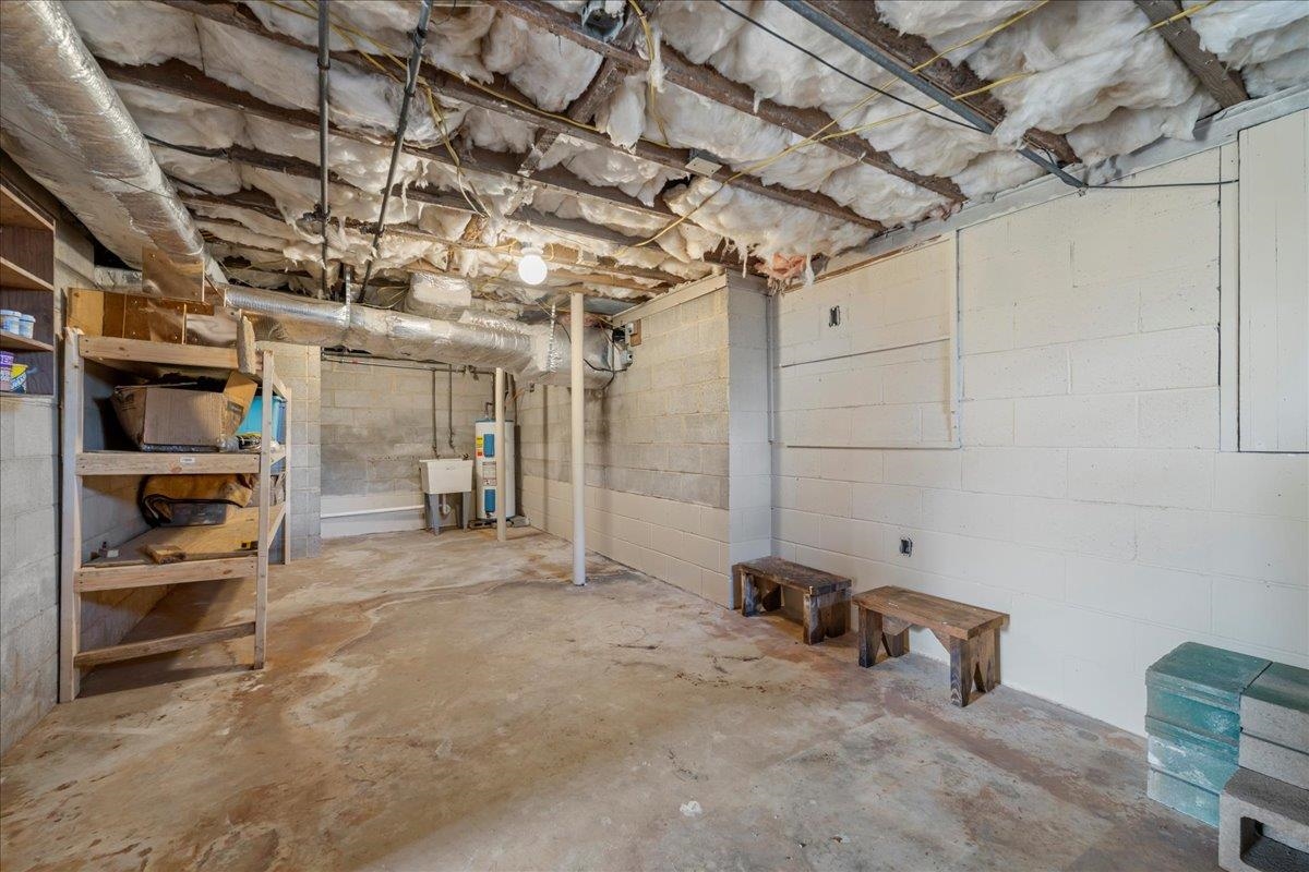 238 California Avenue Property Photo 30
