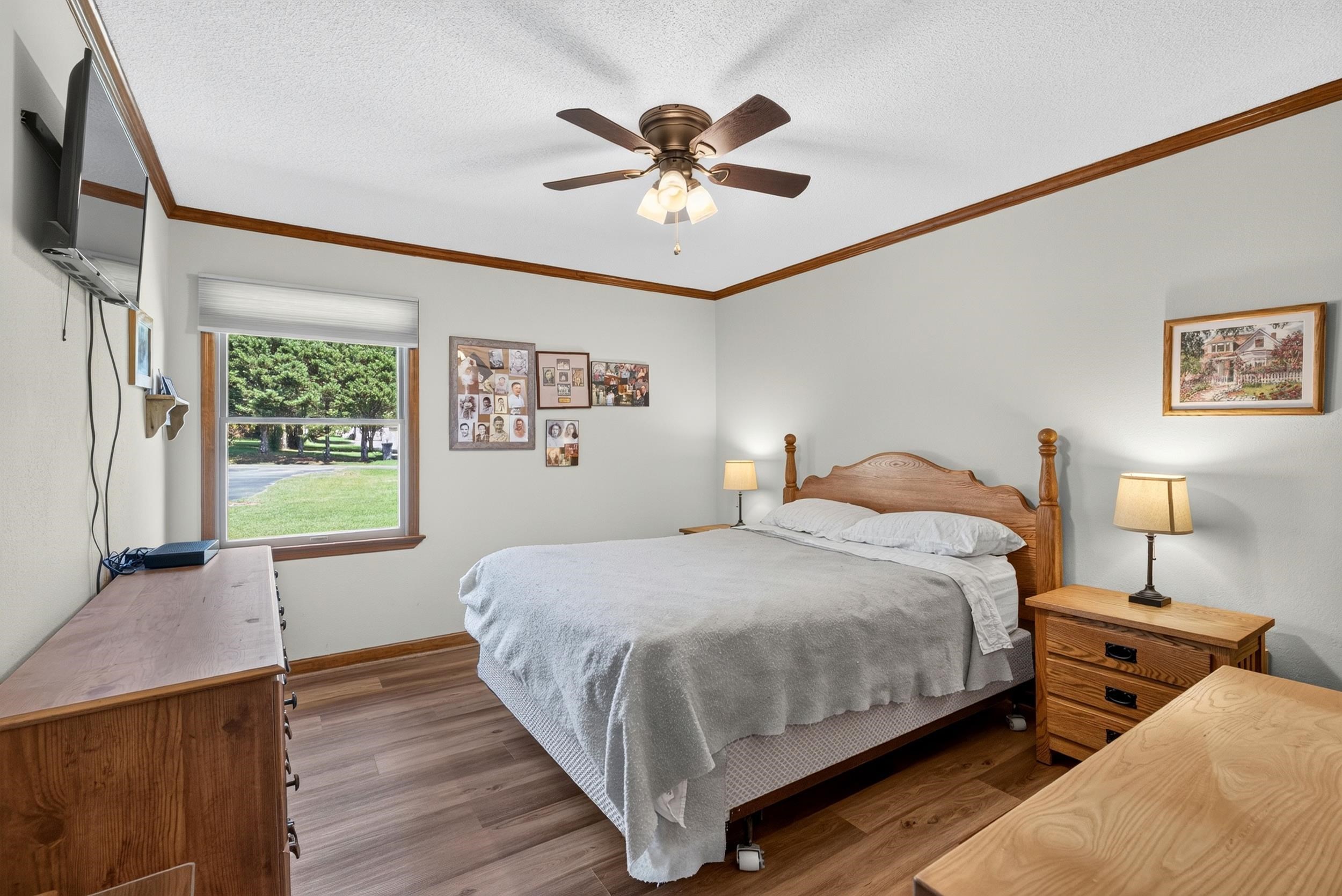 1380 Foster Road Property Photo 20