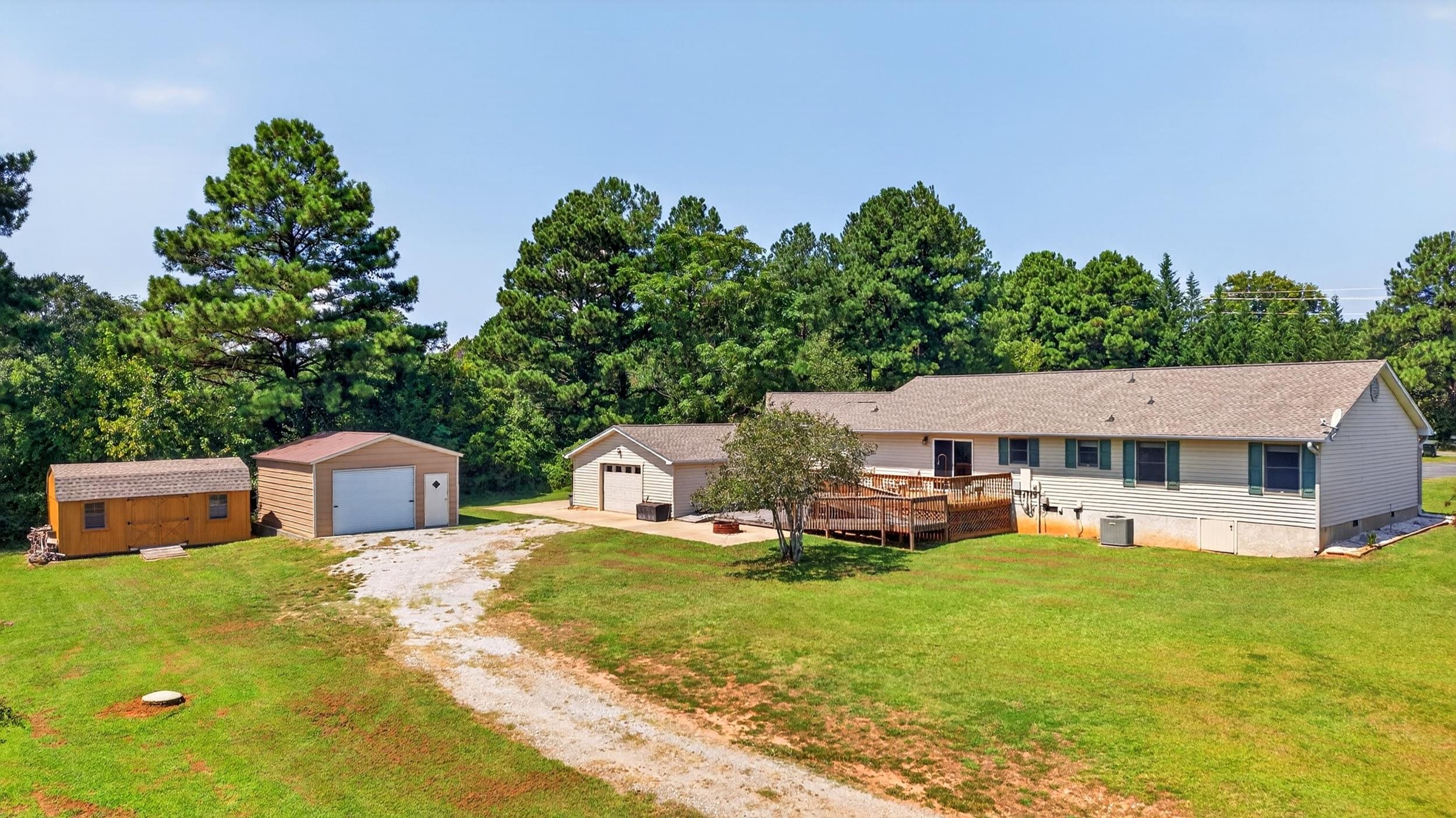 1380 Foster Road Property Photo 28