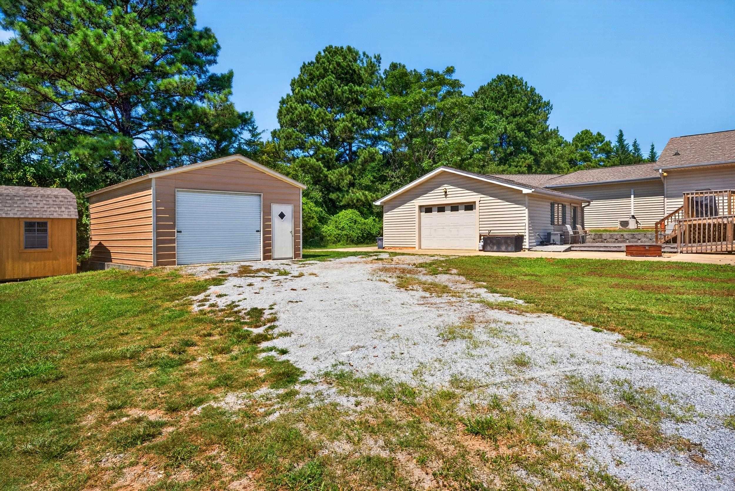 1380 Foster Road Property Photo 29