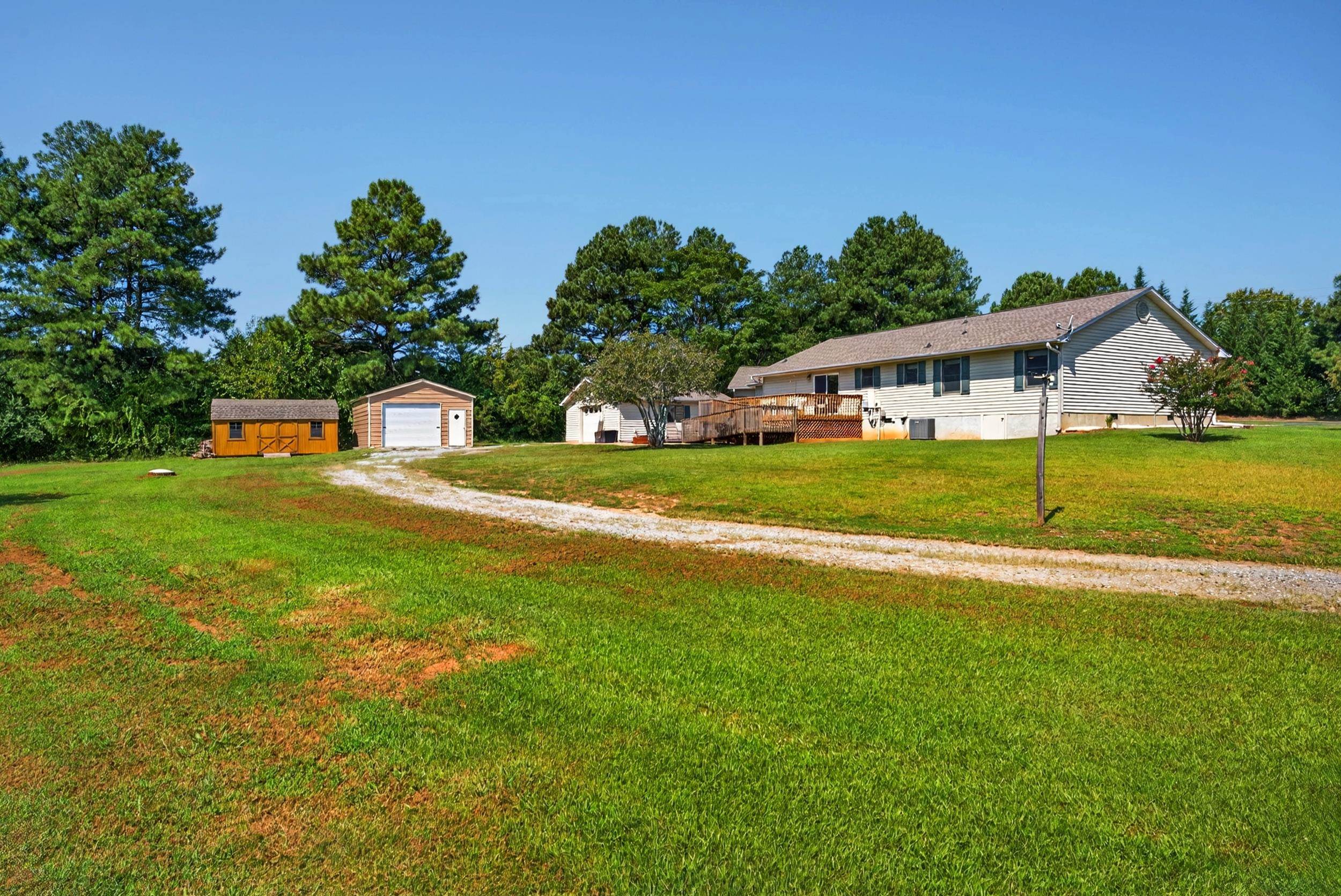 1380 Foster Road Property Photo 38