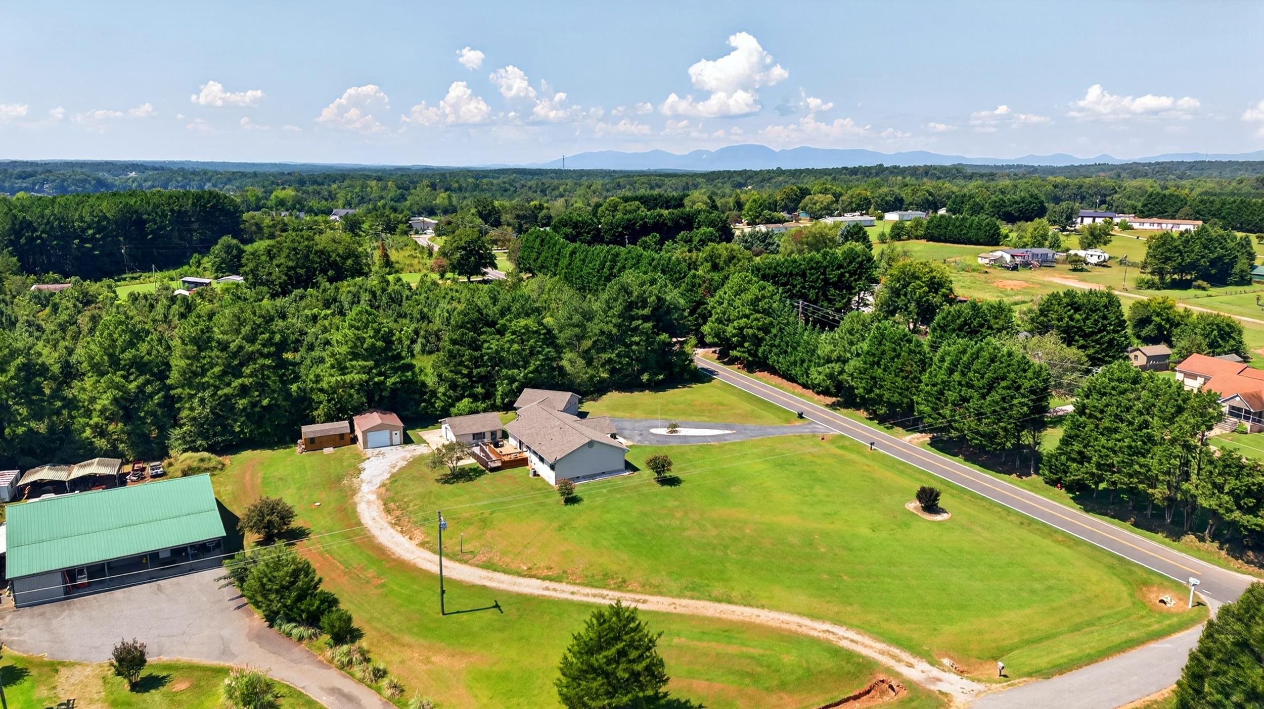 1380 Foster Road Property Photo 40