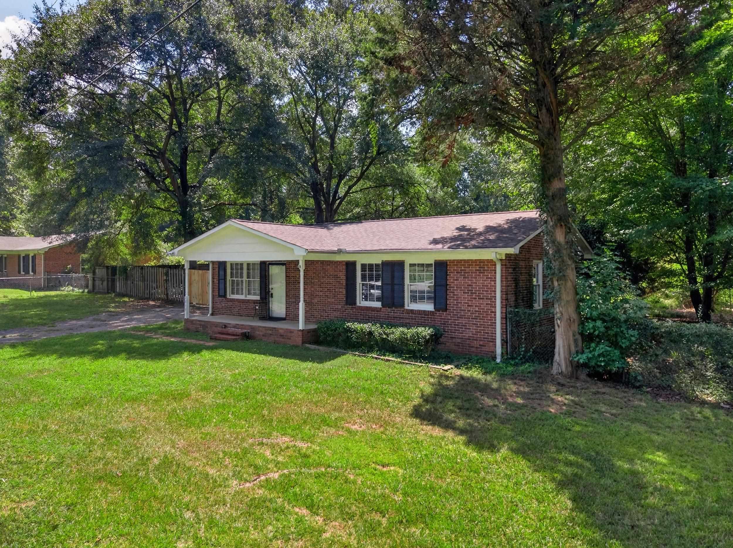 2019 Pineview Drive Property Photo 1