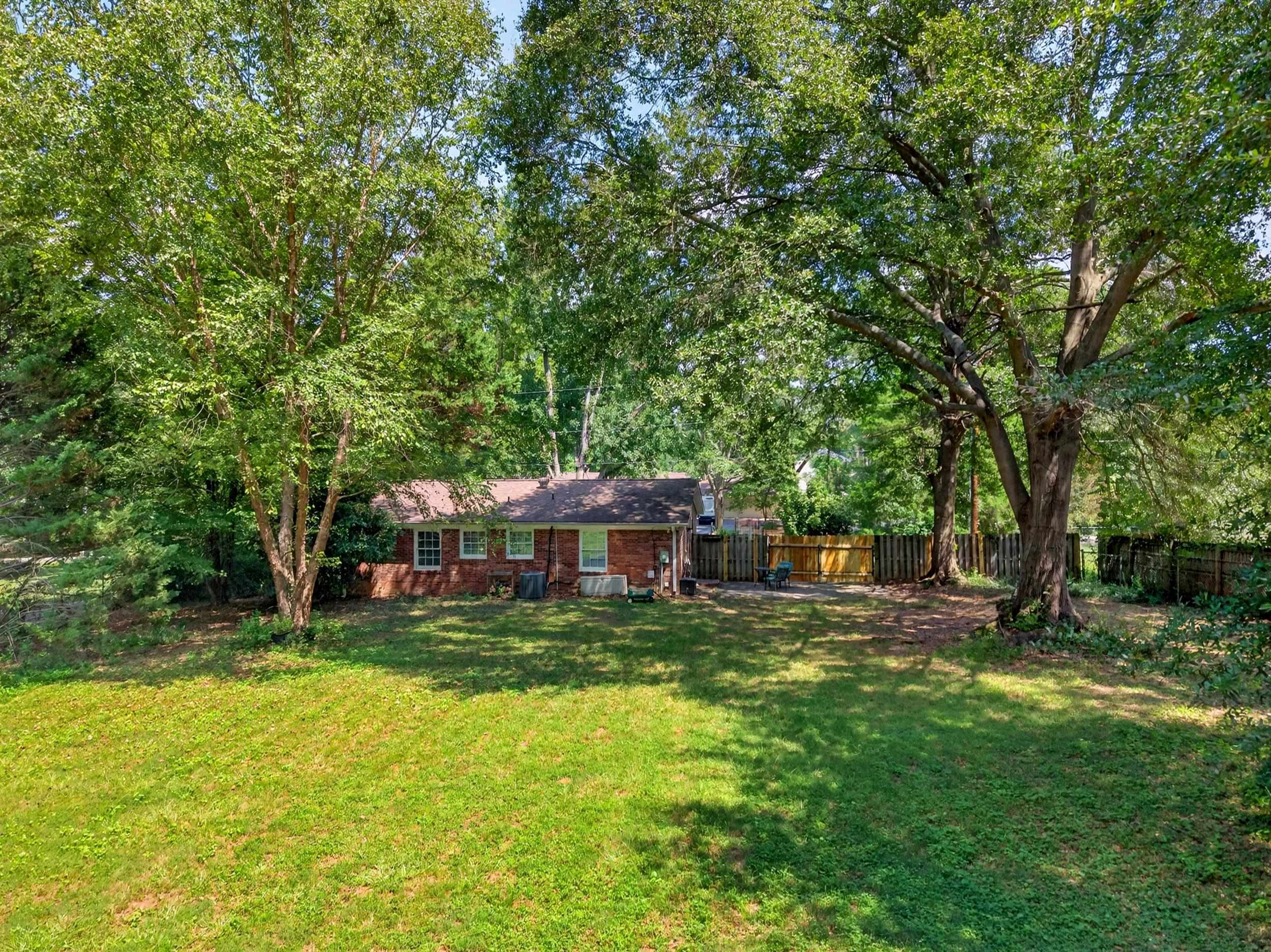 2019 Pineview Drive Property Photo 4