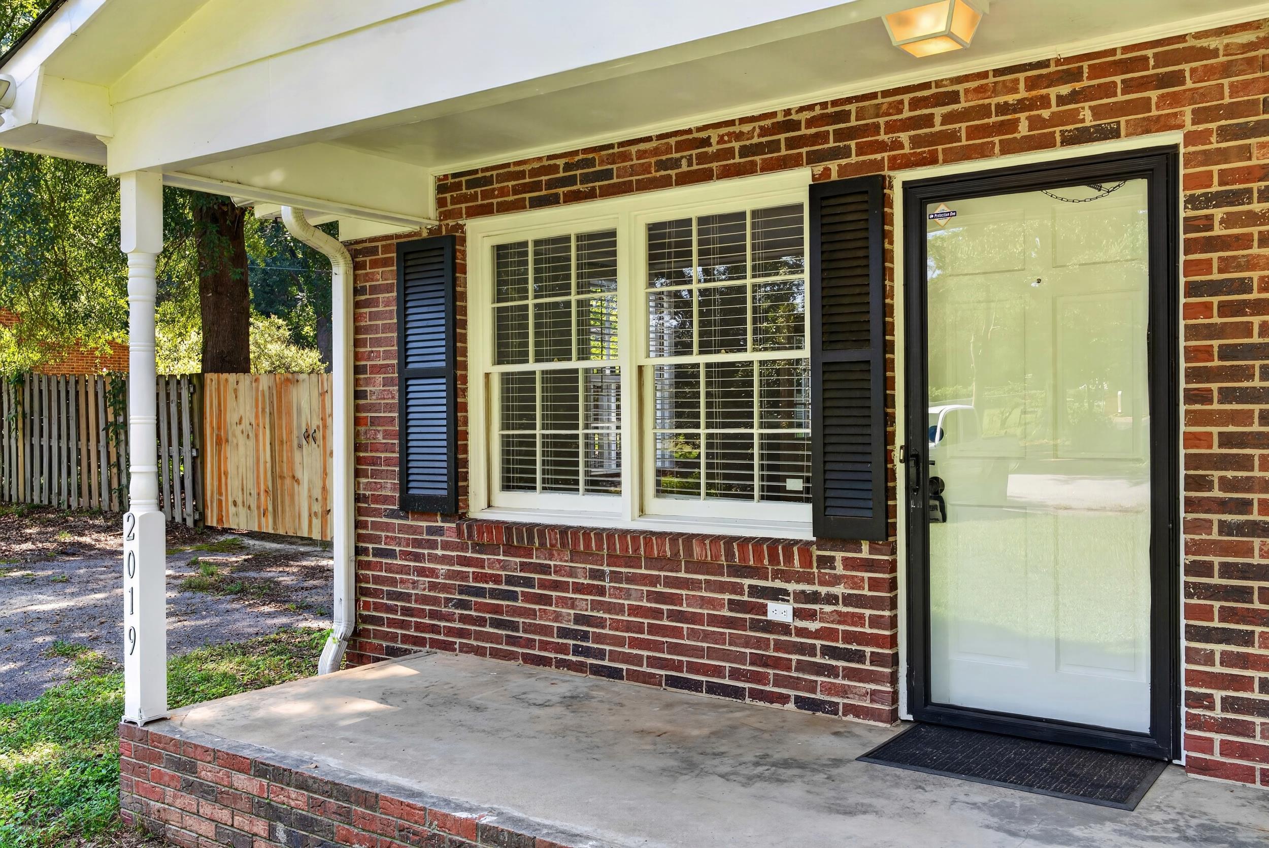 2019 Pineview Drive Property Photo 5