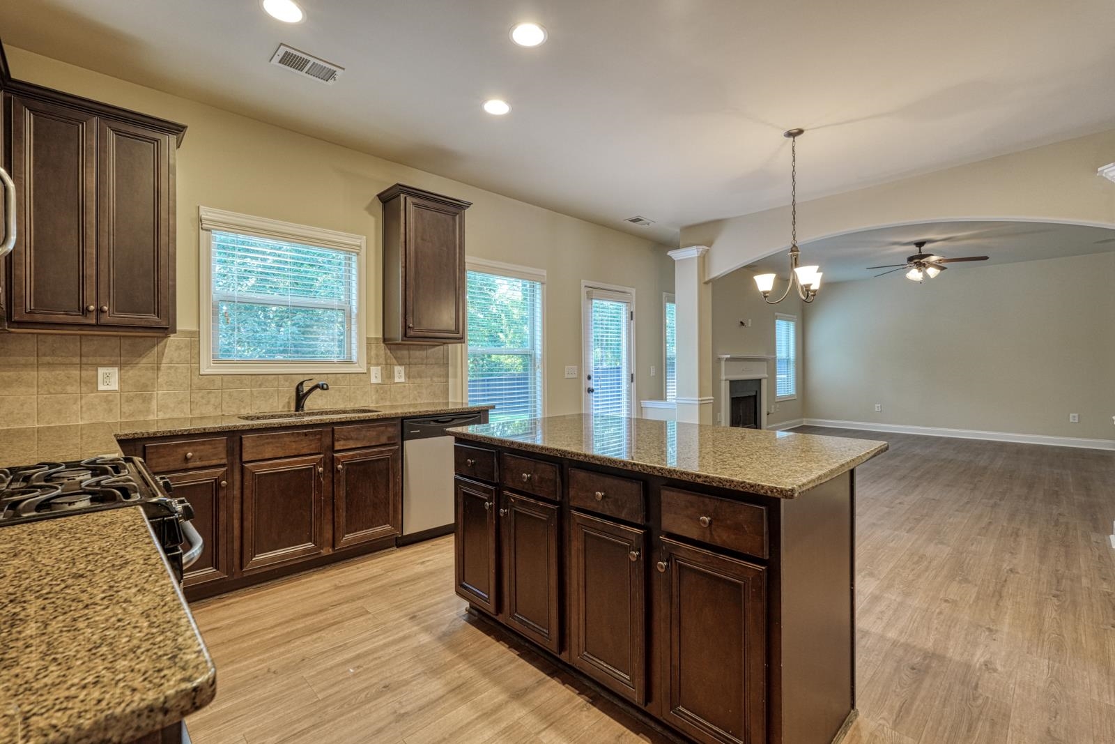 306 Strasburg Drive Property Photo 13