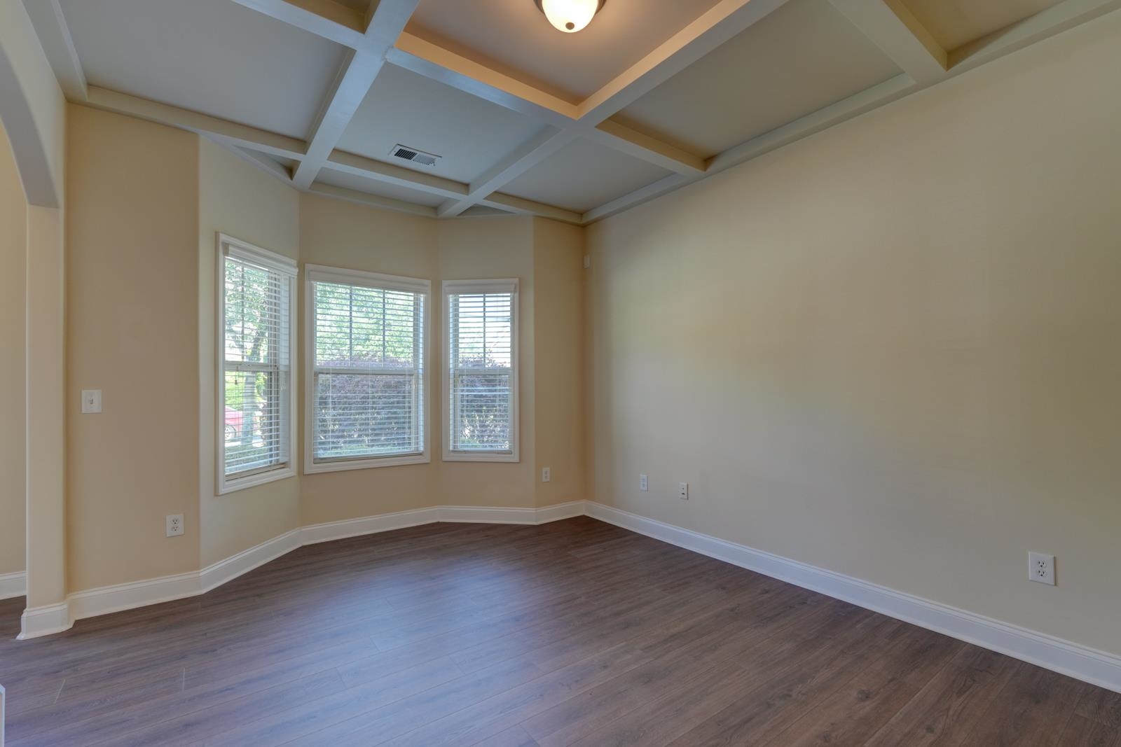 306 Strasburg Drive Property Photo 19