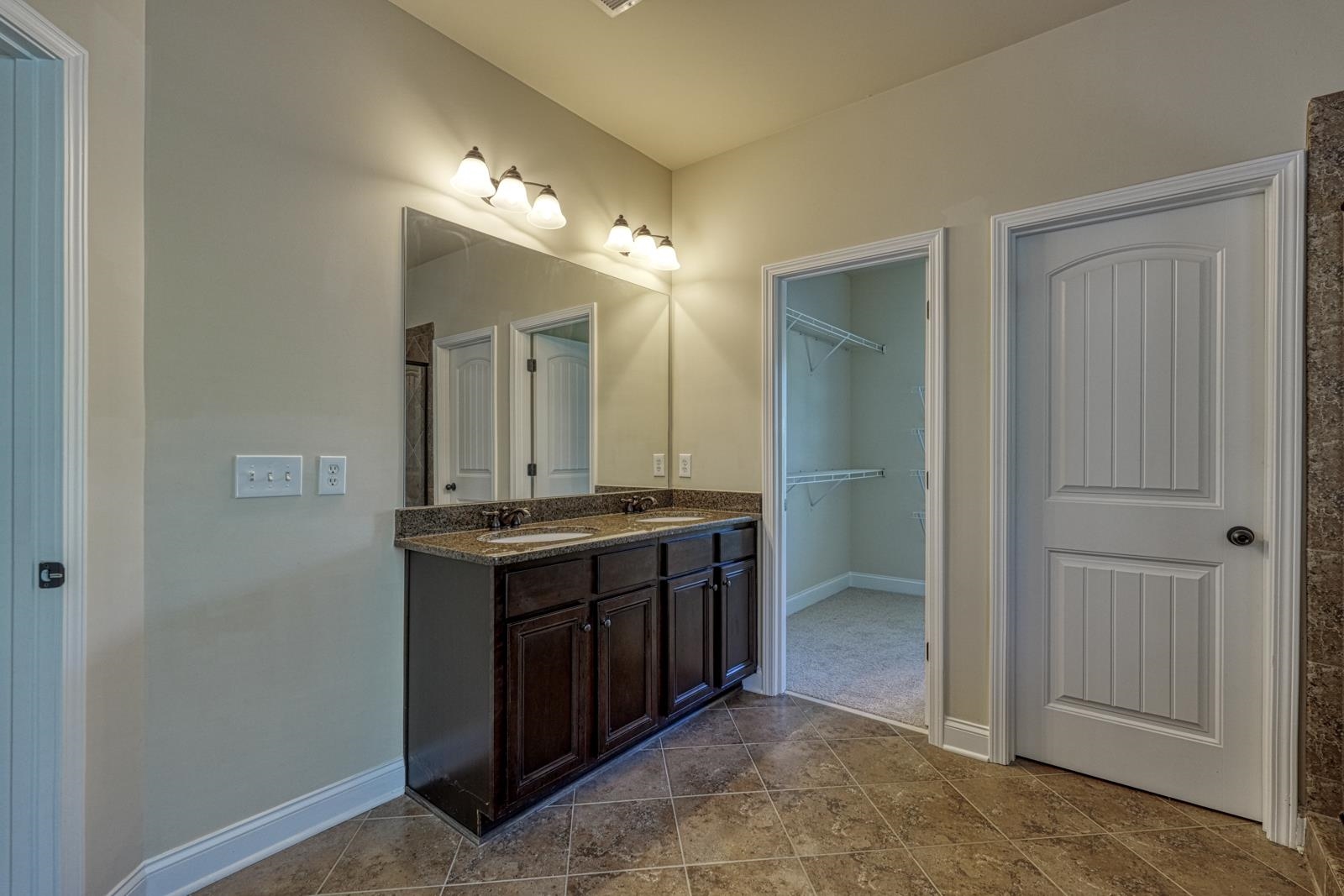 306 Strasburg Drive Property Photo 39