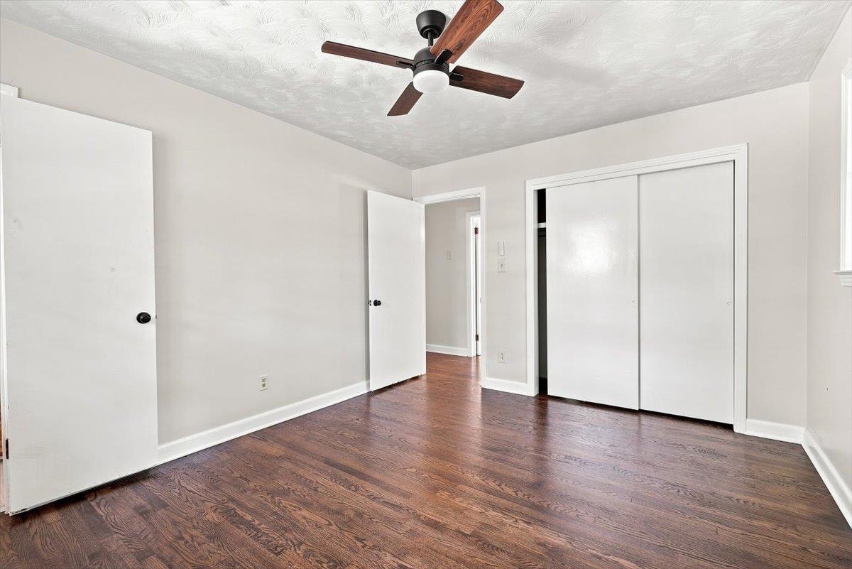 406 Jasmine Street Property Photo 25