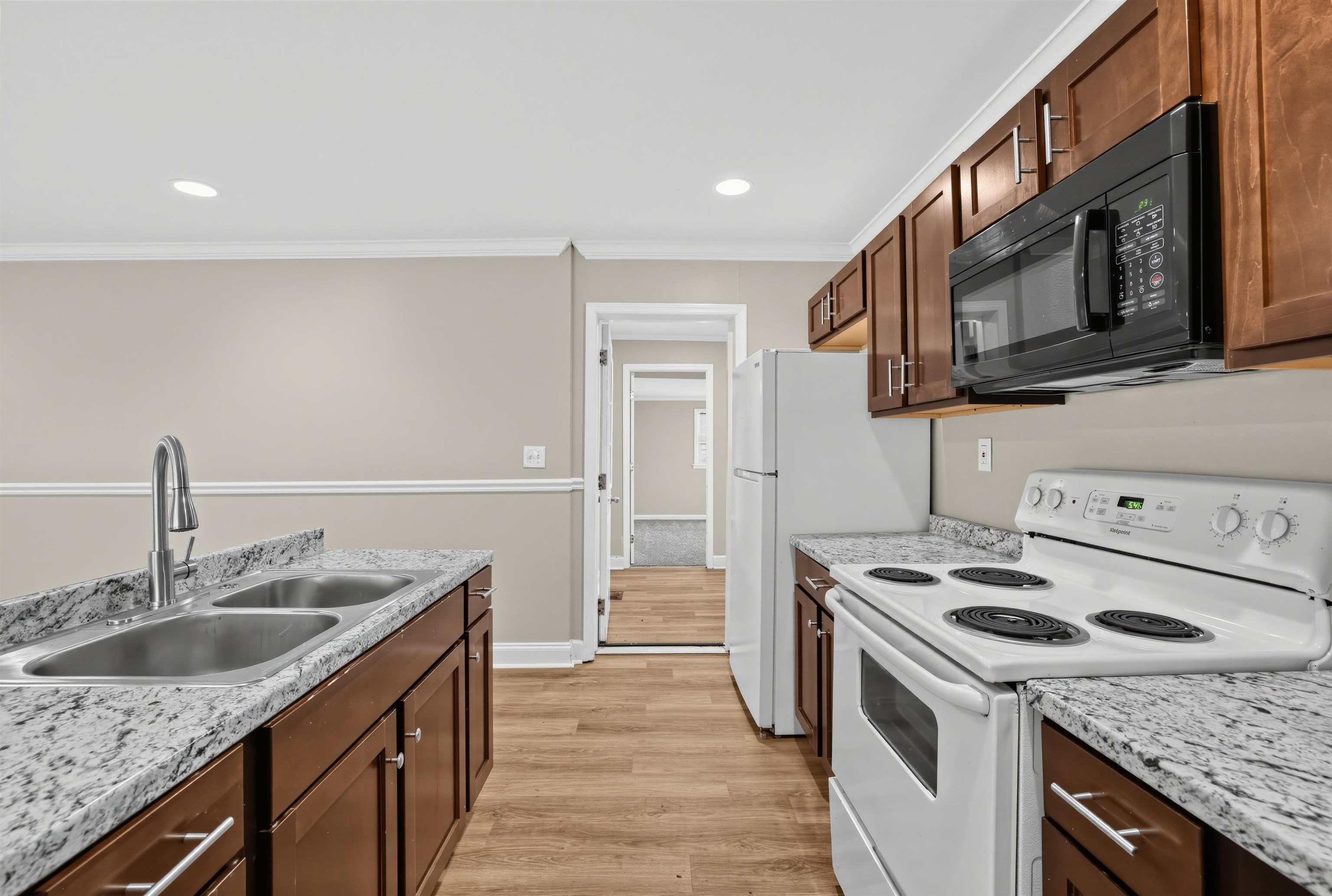 116 South Avenue Property Photo 14