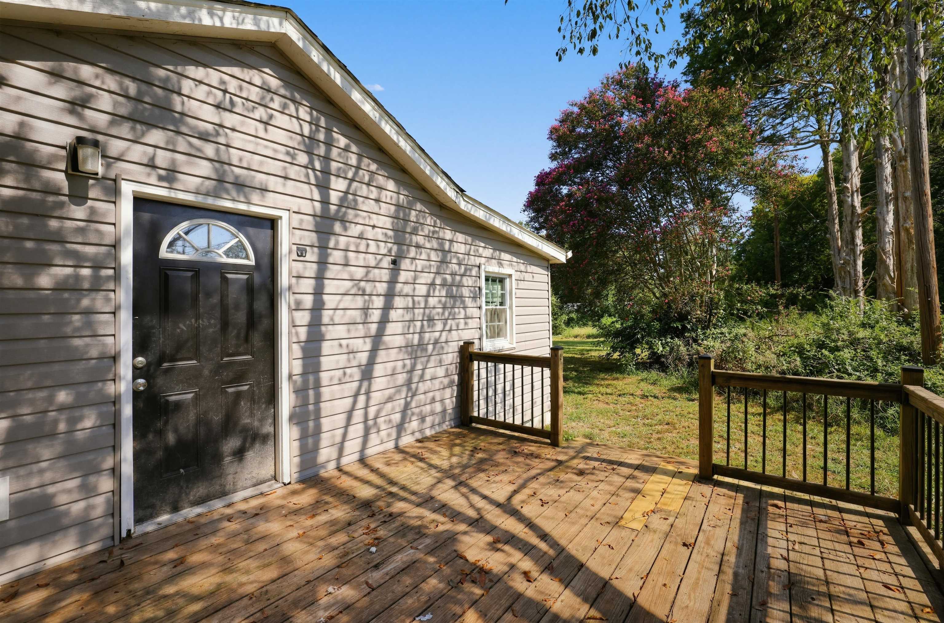116 South Avenue Property Photo 31