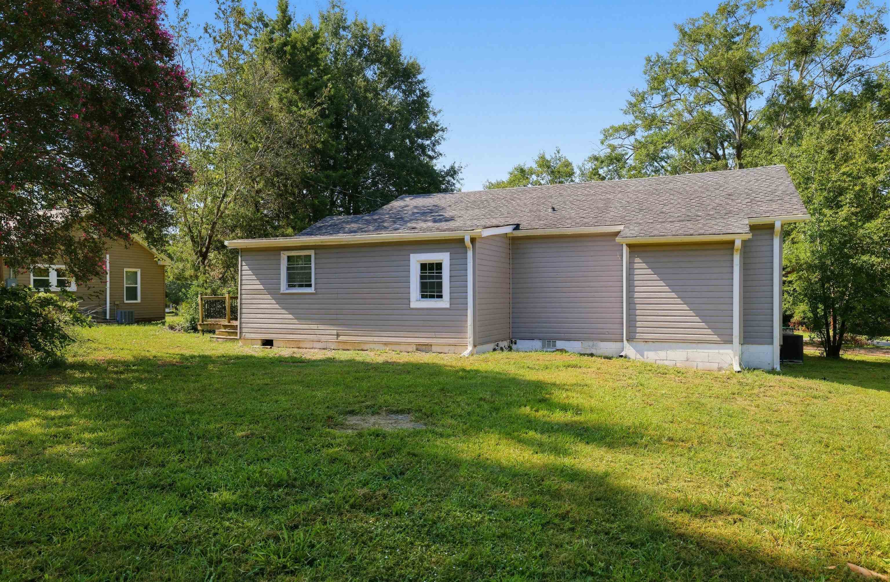 116 South Avenue Property Photo 33