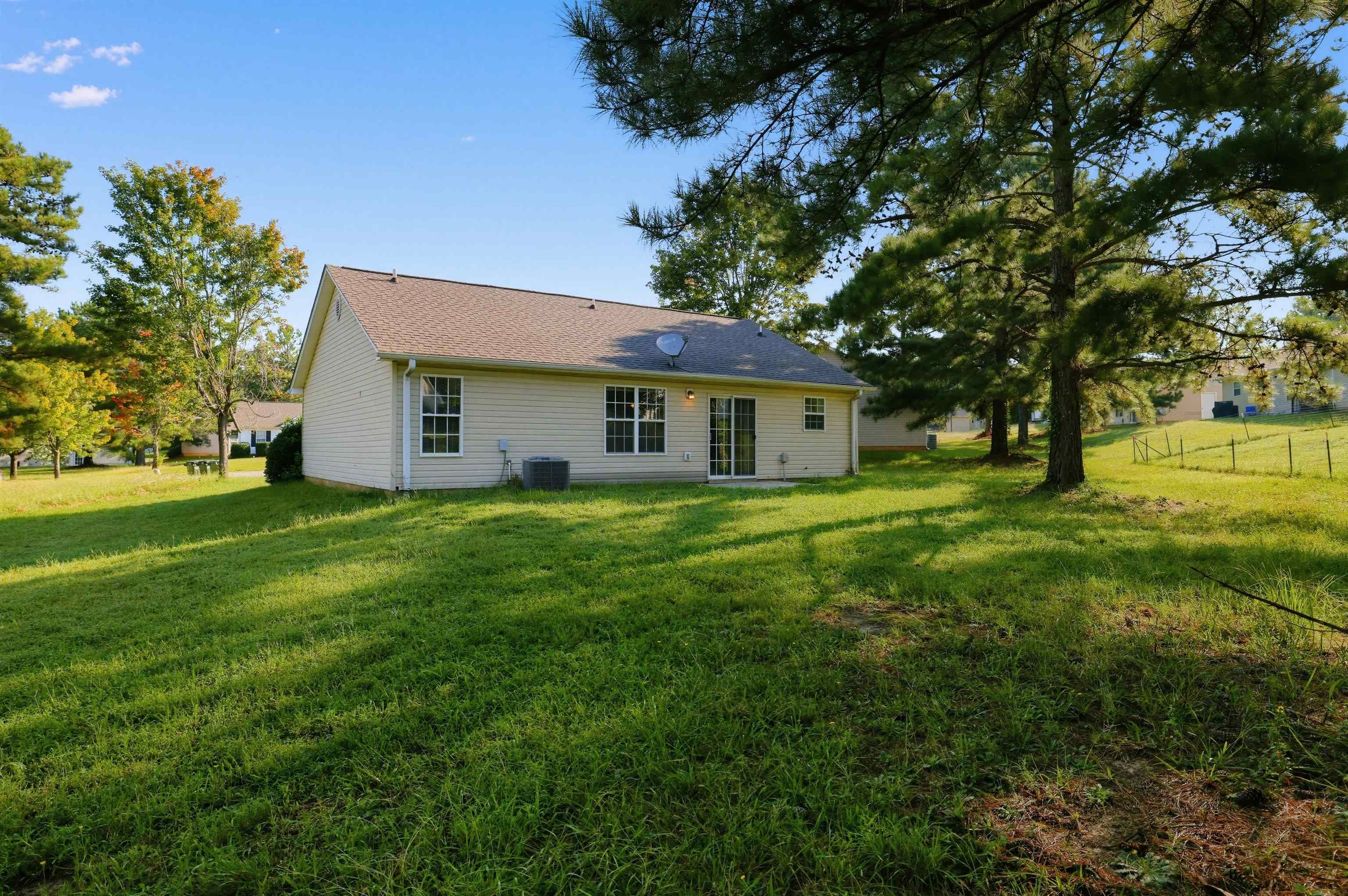 606 Basil Court Property Photo 4