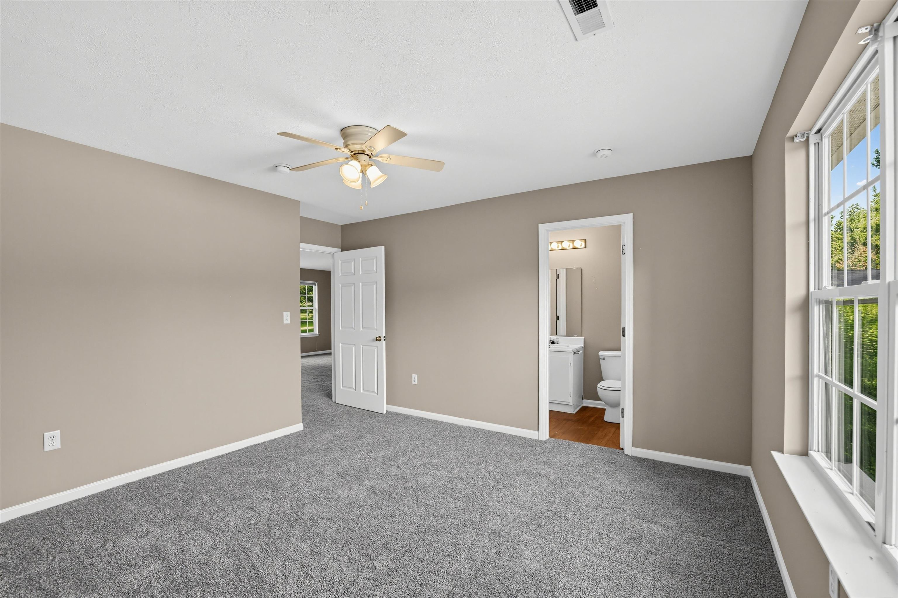 606 Basil Court Property Photo 32