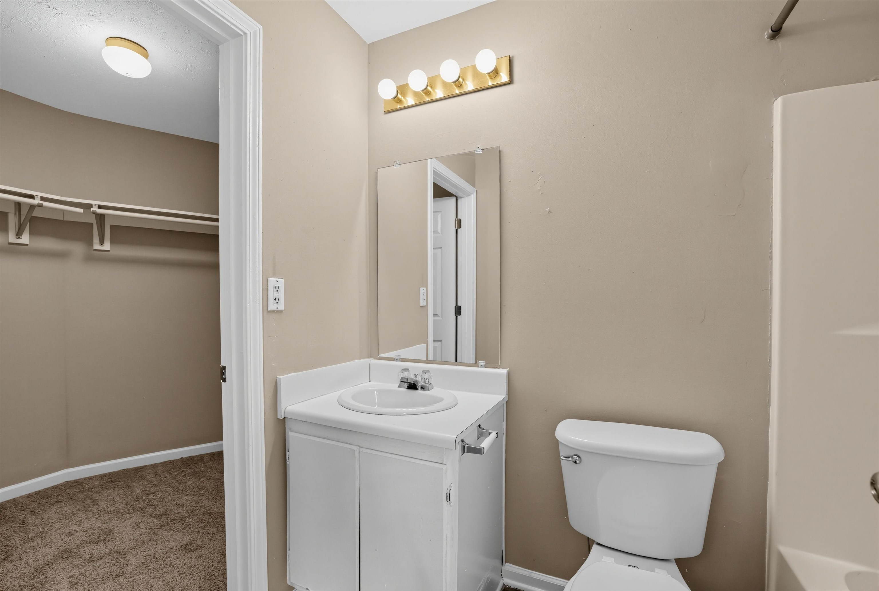 606 Basil Court Property Photo 35