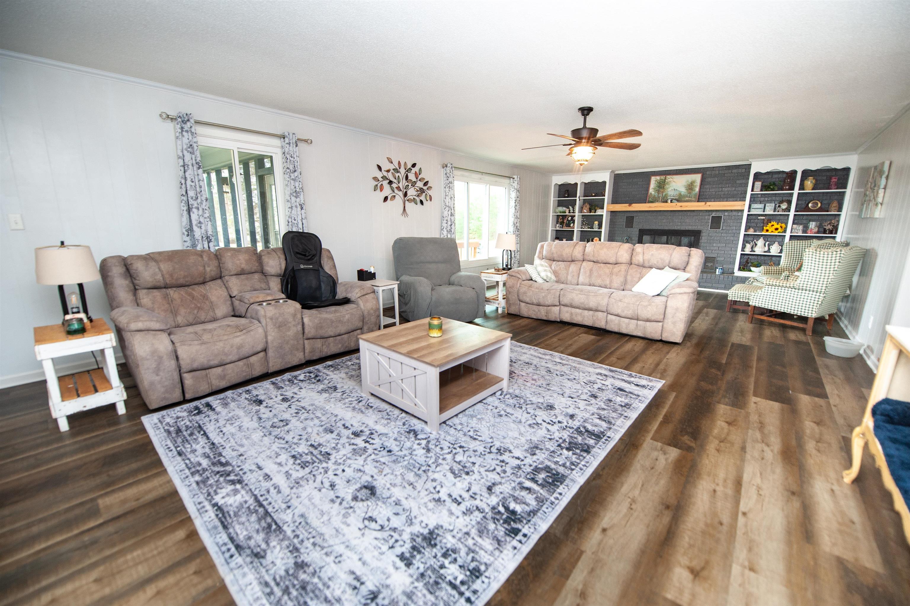 155 Coastline Drive Property Photo 6