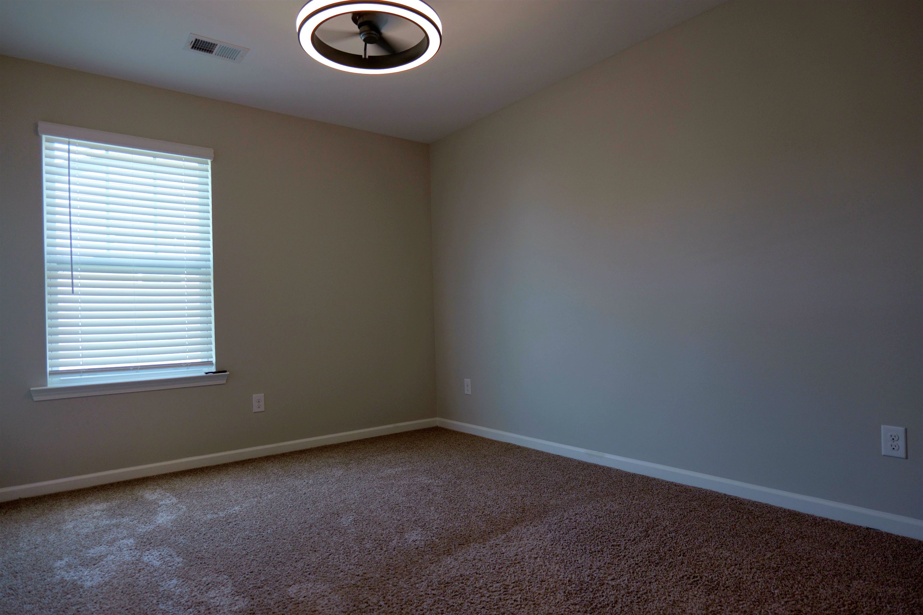 736 Stilmore Drive Property Photo 15