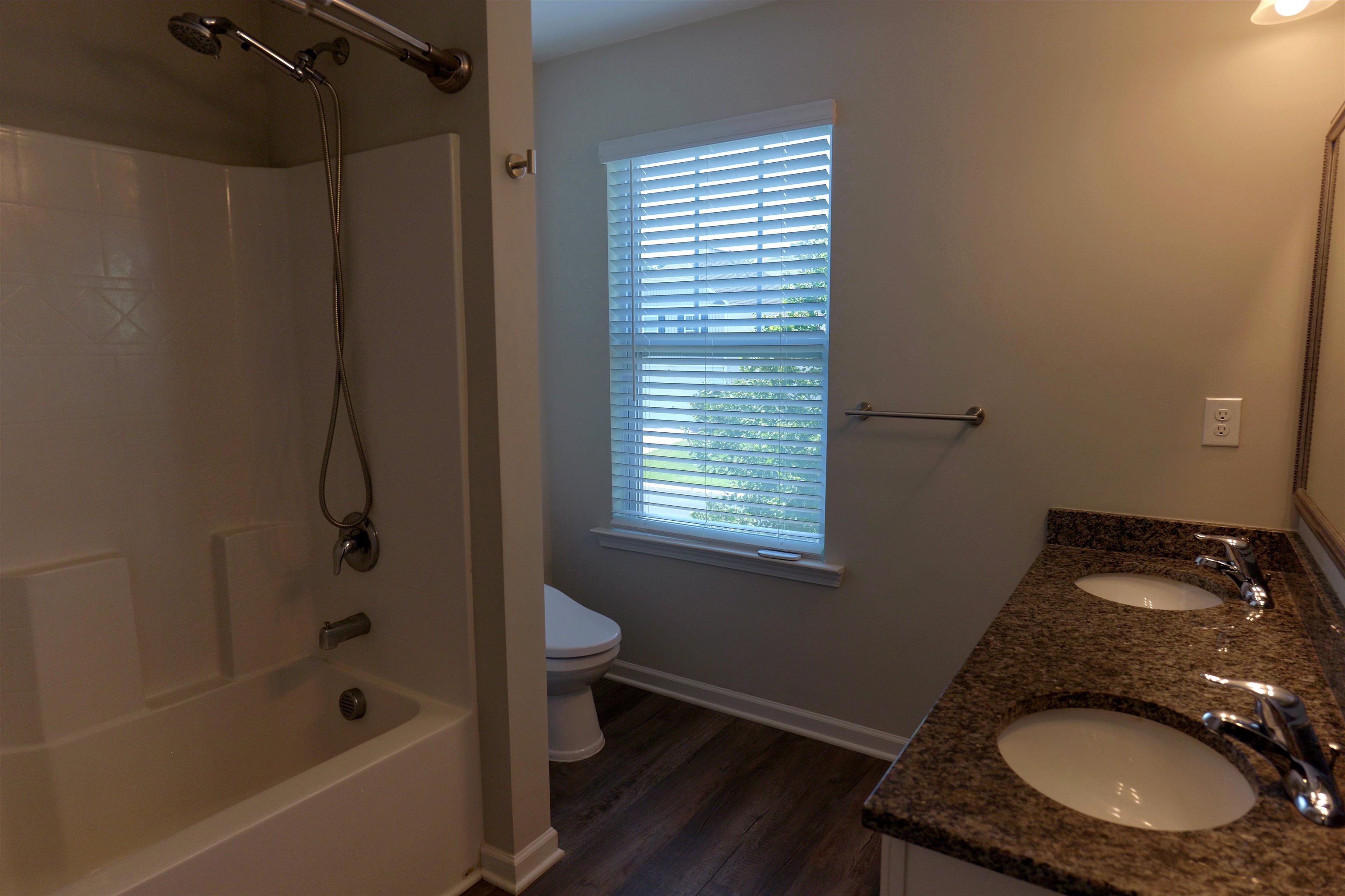 736 Stilmore Drive Property Photo 17