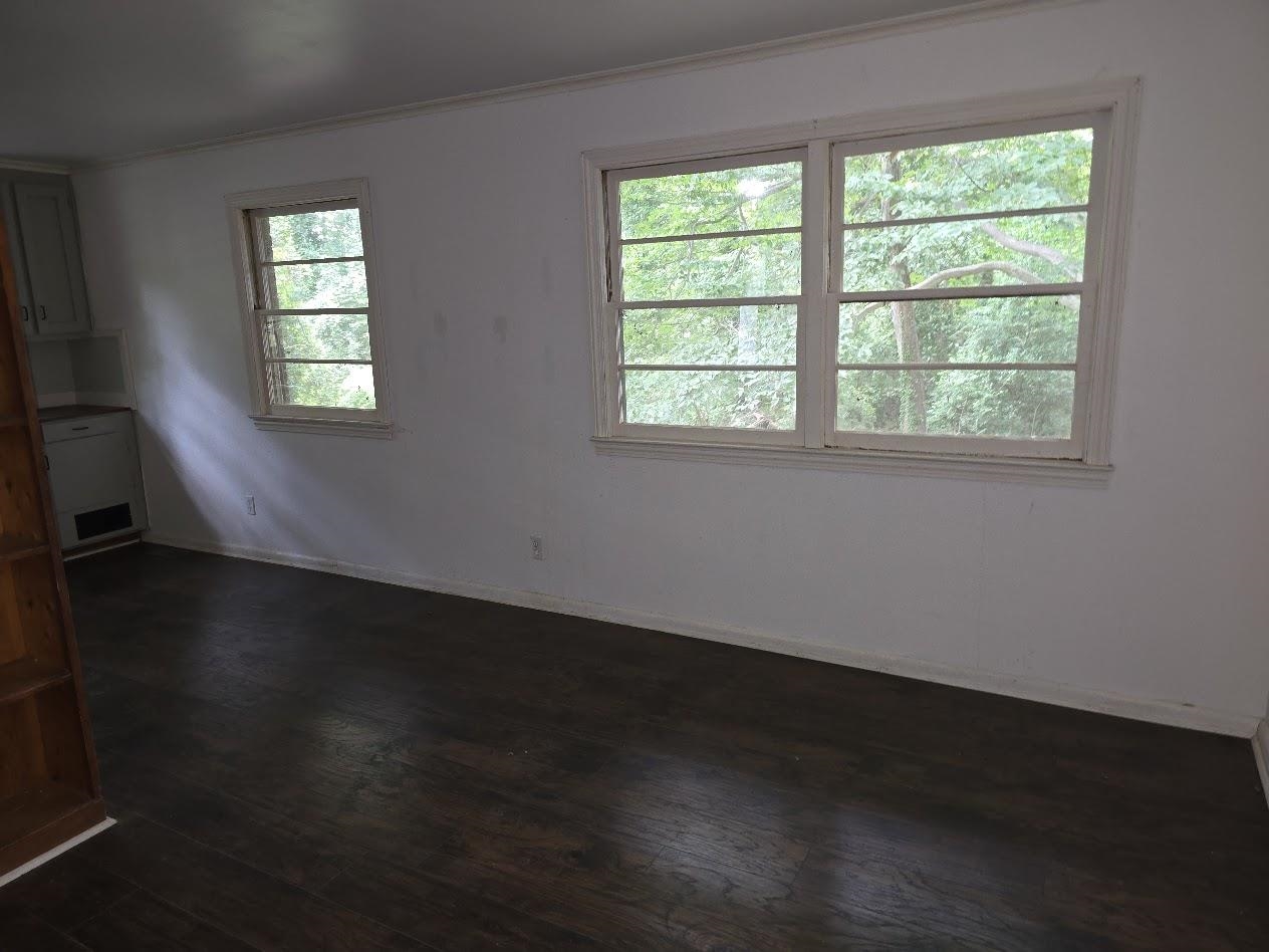 1002 Briarwood Property Photo 16
