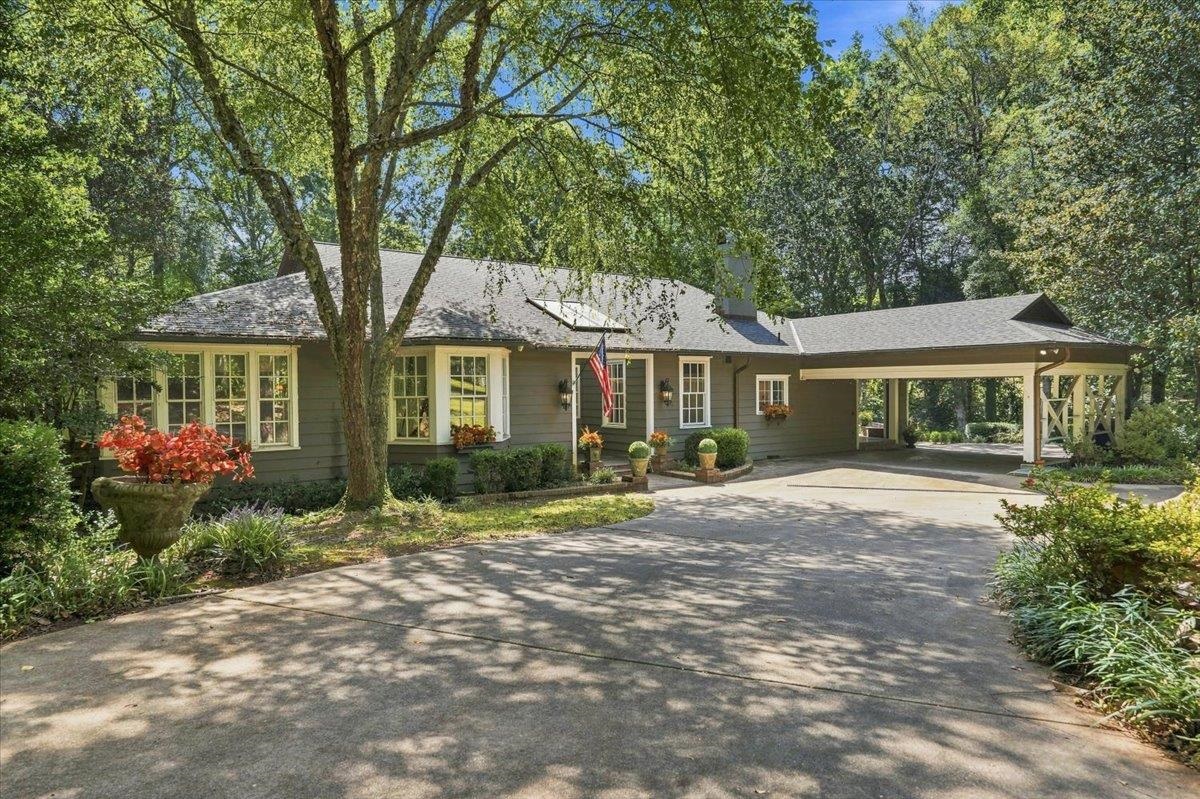 20 Olney Lane Property Photo 1