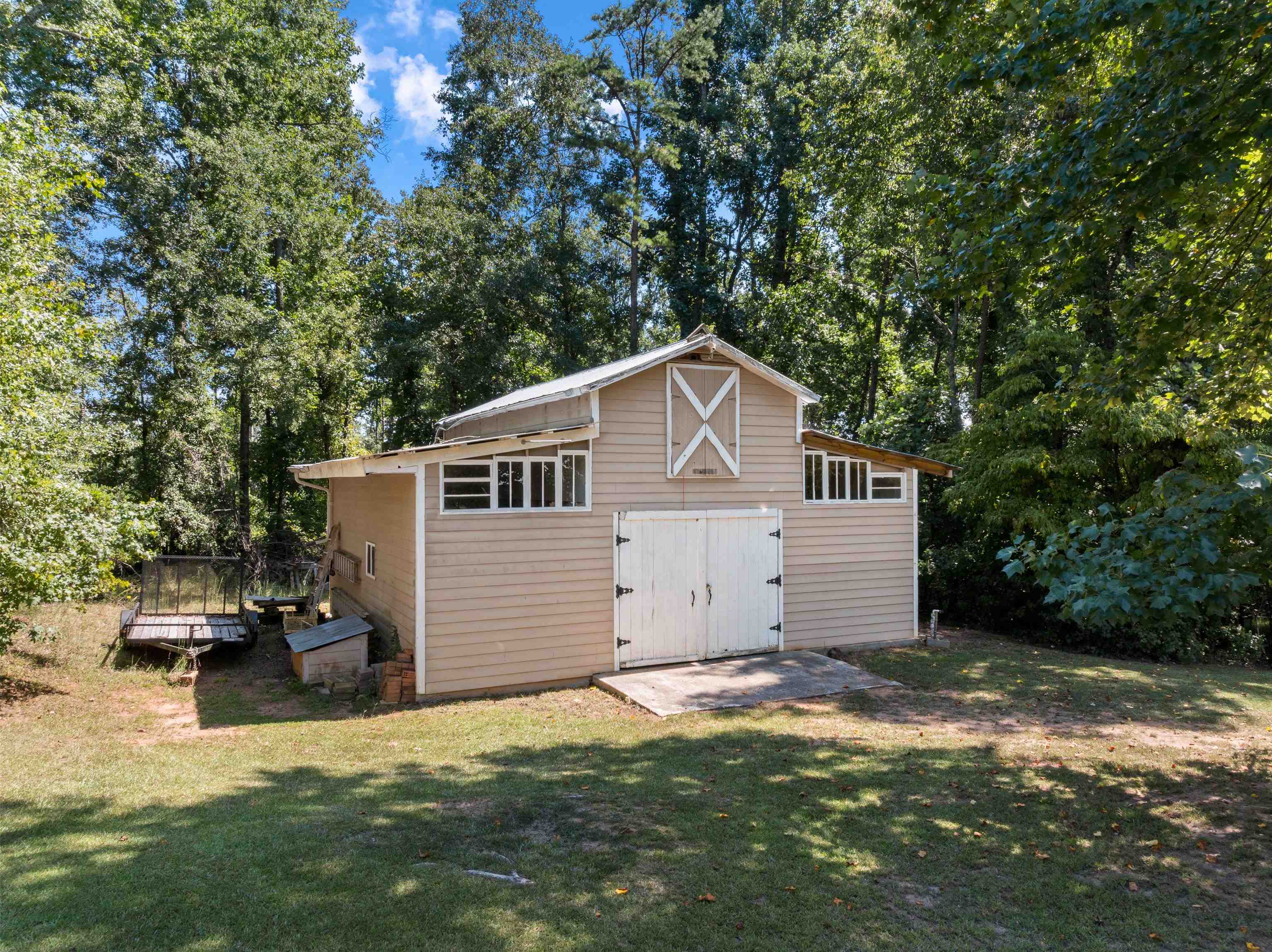 407 Miller Town Road Property Photo 29