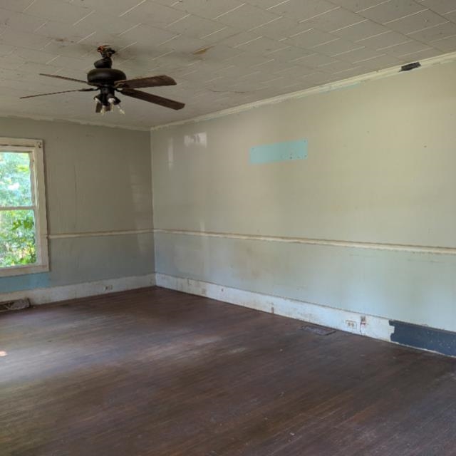 189 Carolina Avenue Property Photo 6