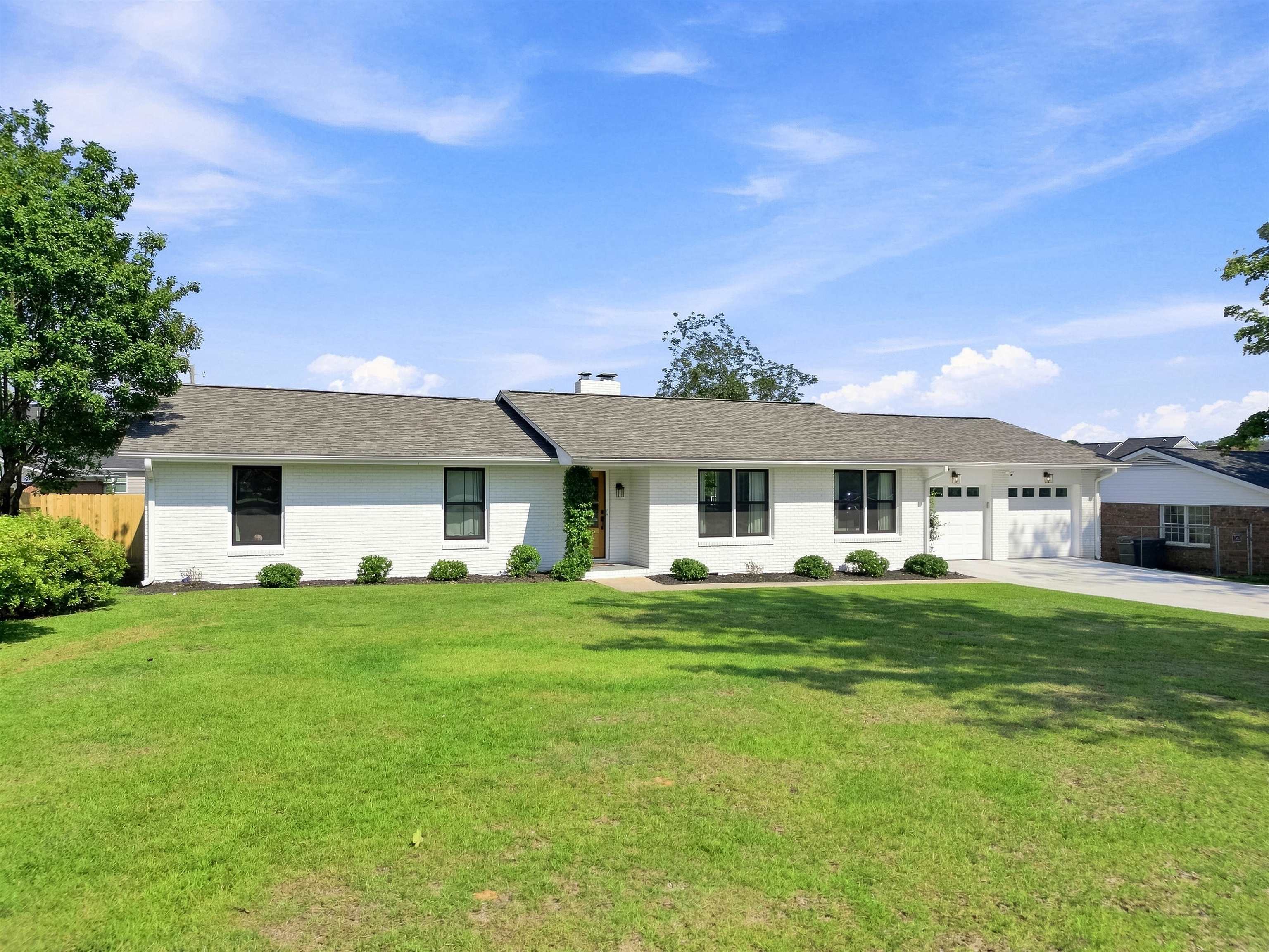 205 Wadsworth Road Property Photo 2