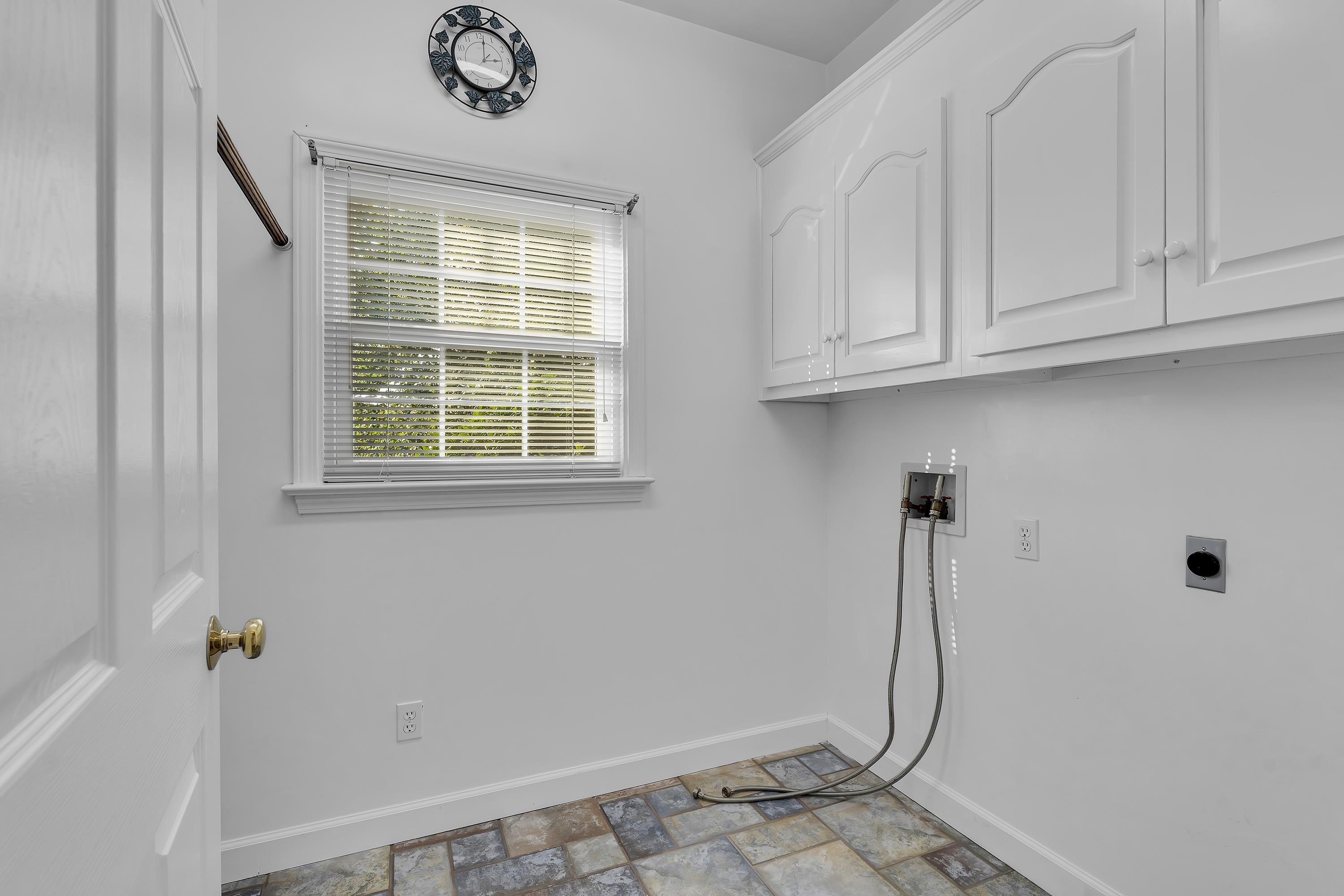 115 Ann Drive Property Photo 16
