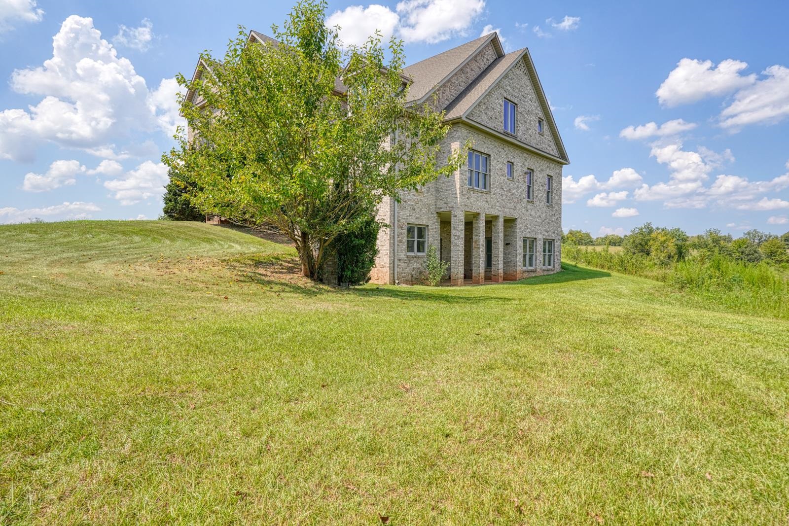 945 Love Springs Road Property Photo 10