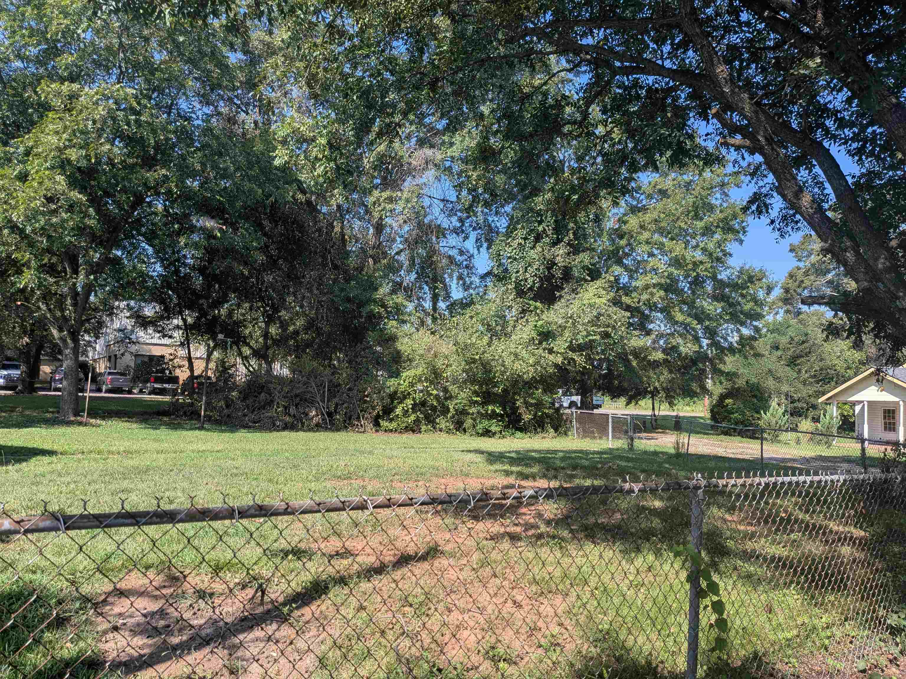2780 Fairforest Clevedale Road Property Photo 7