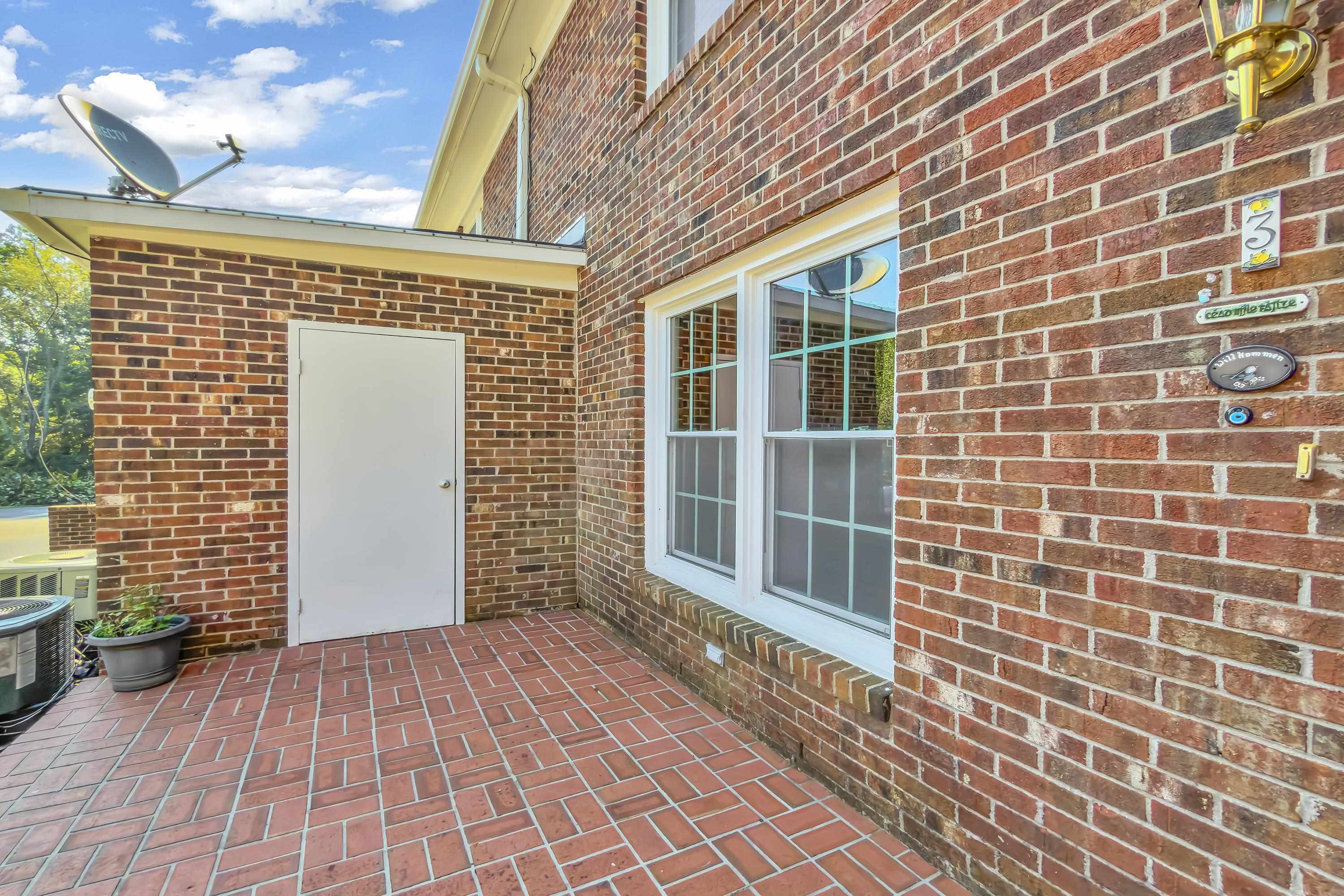 117 Winfield Drive Property Photo 4