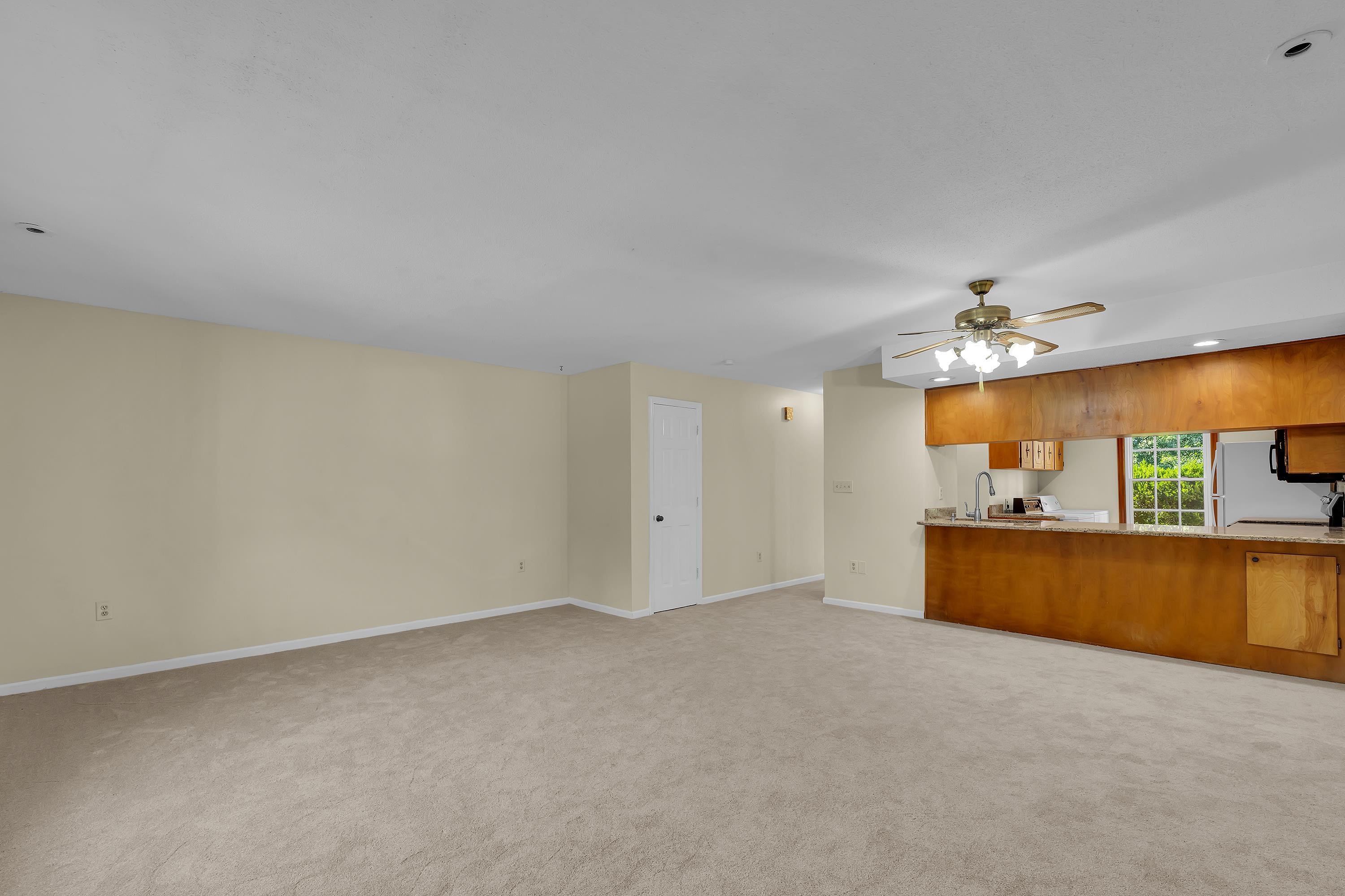 117 Winfield Drive Property Photo 7