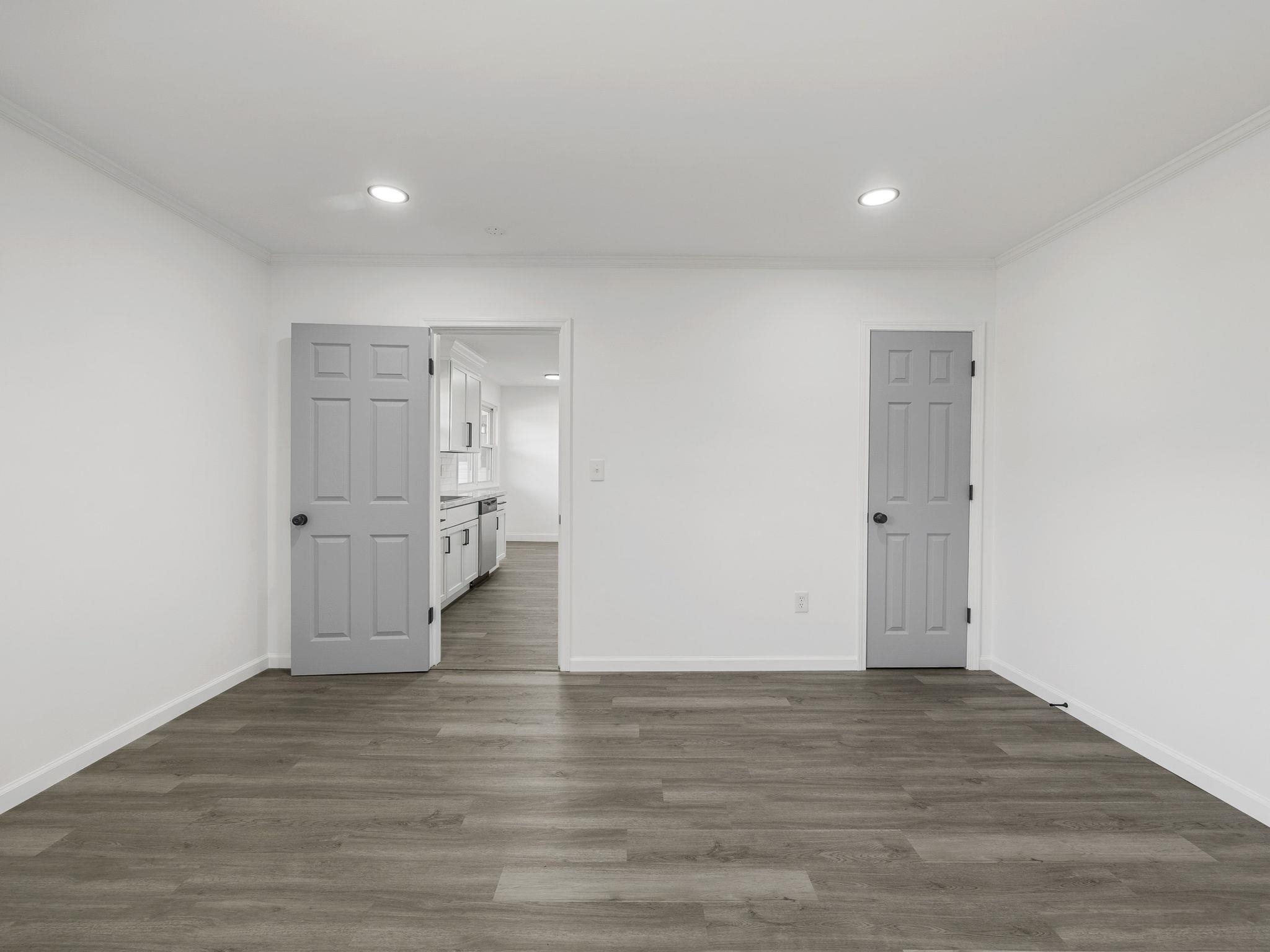 255 Hazelwood Avenue Property Photo 22