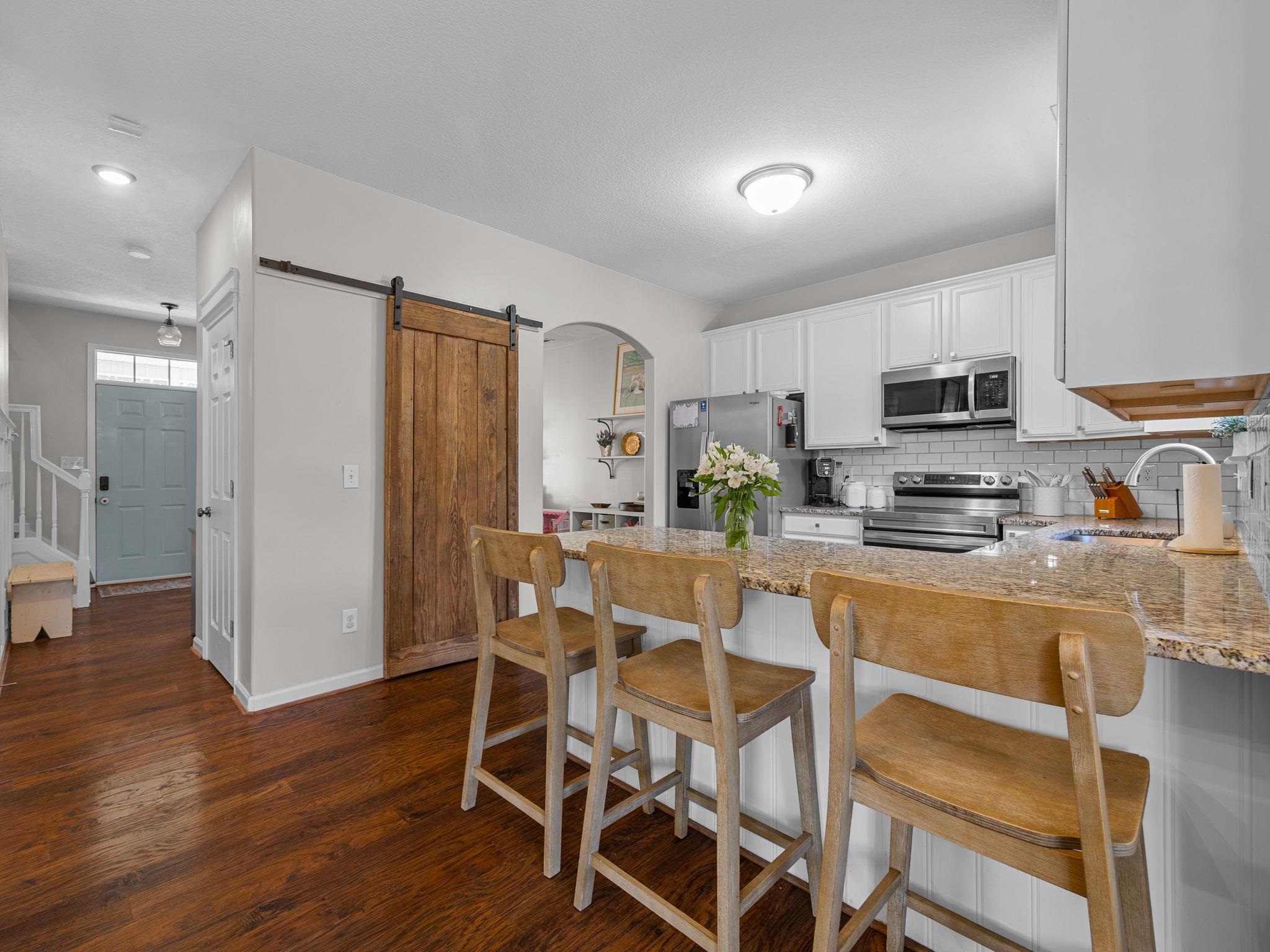15 Camrose Drive Property Photo 11