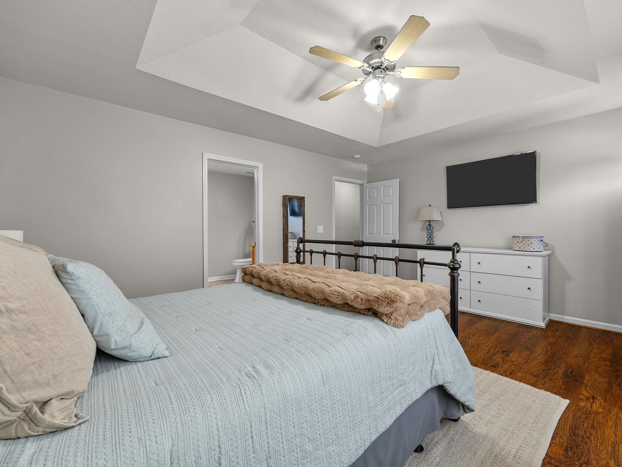 15 Camrose Drive Property Photo 15