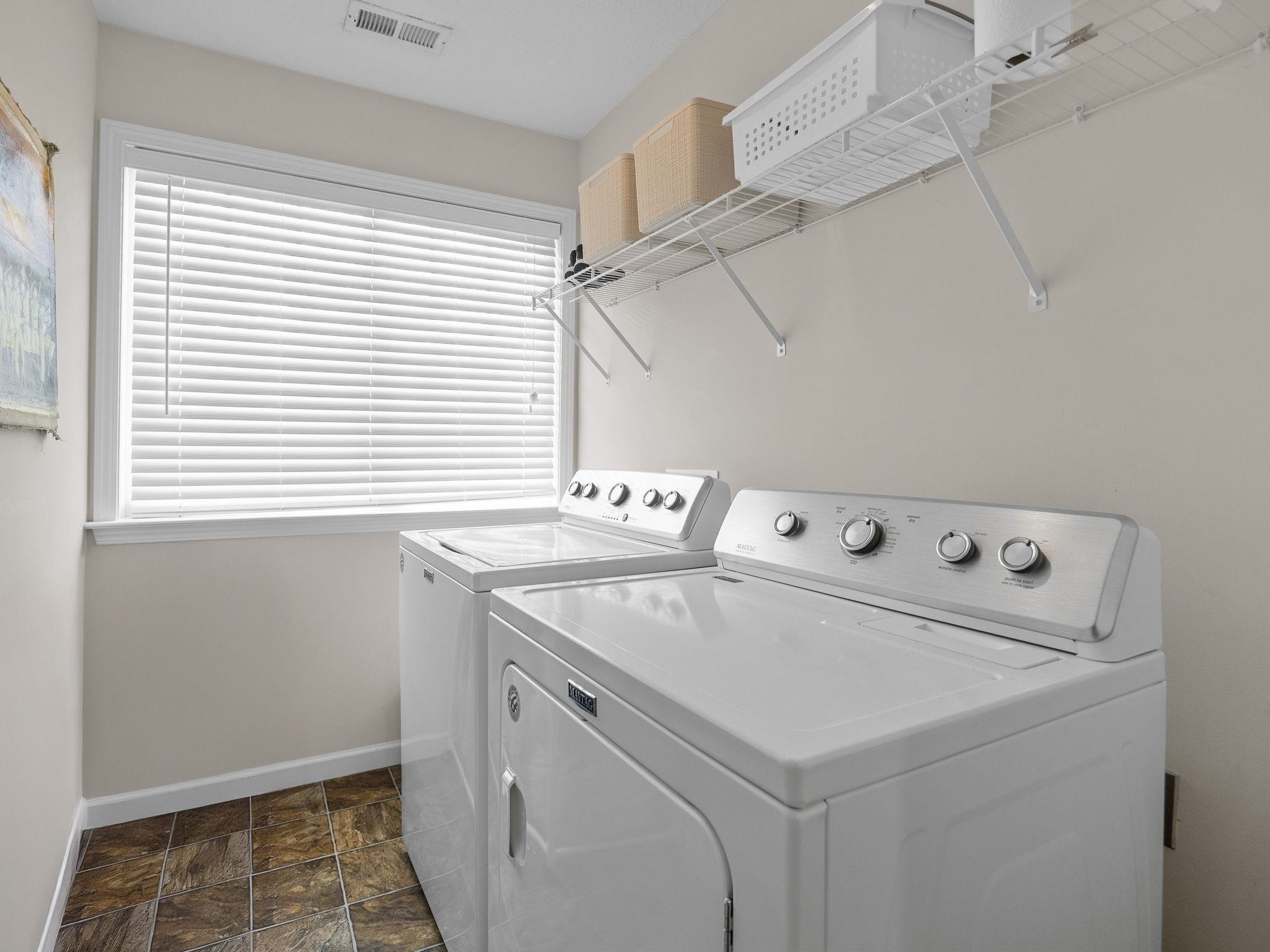15 Camrose Drive Property Photo 23
